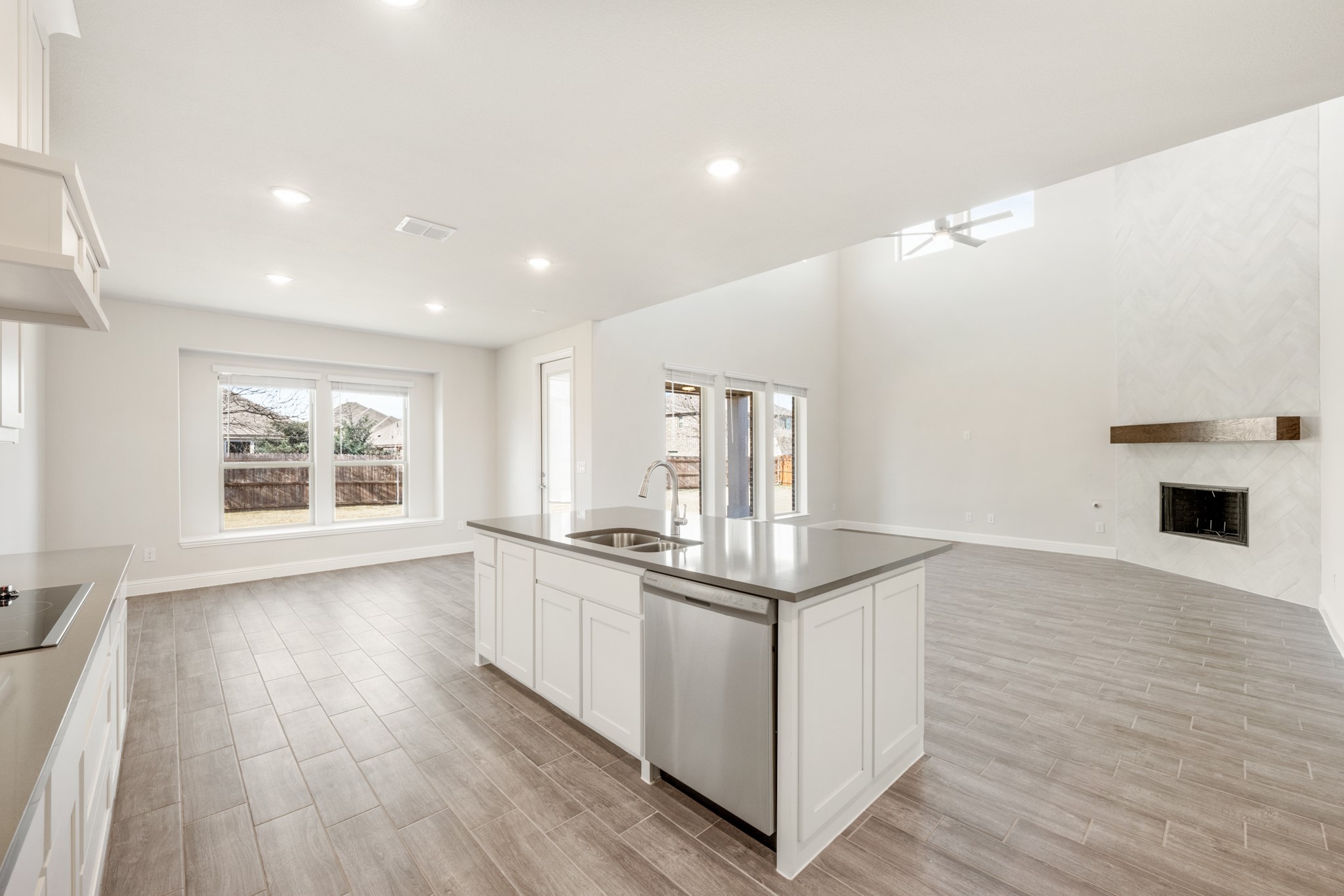 219 Memory Lane, Waxahachie, TX, 75165