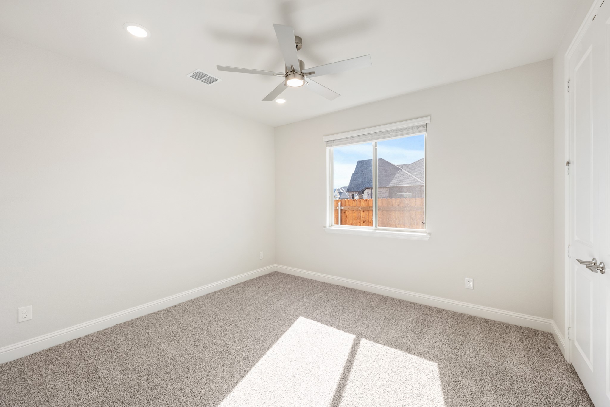 219 Memory Lane, Waxahachie, TX, 75165