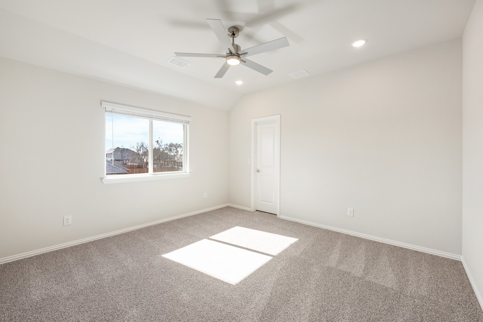 219 Memory Lane, Waxahachie, TX, 75165