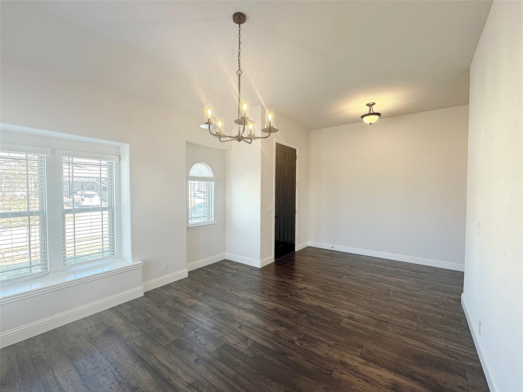 Property photo 04 of 3617 Pendleton Court, Forney, TX 75126 | MLS #21145460