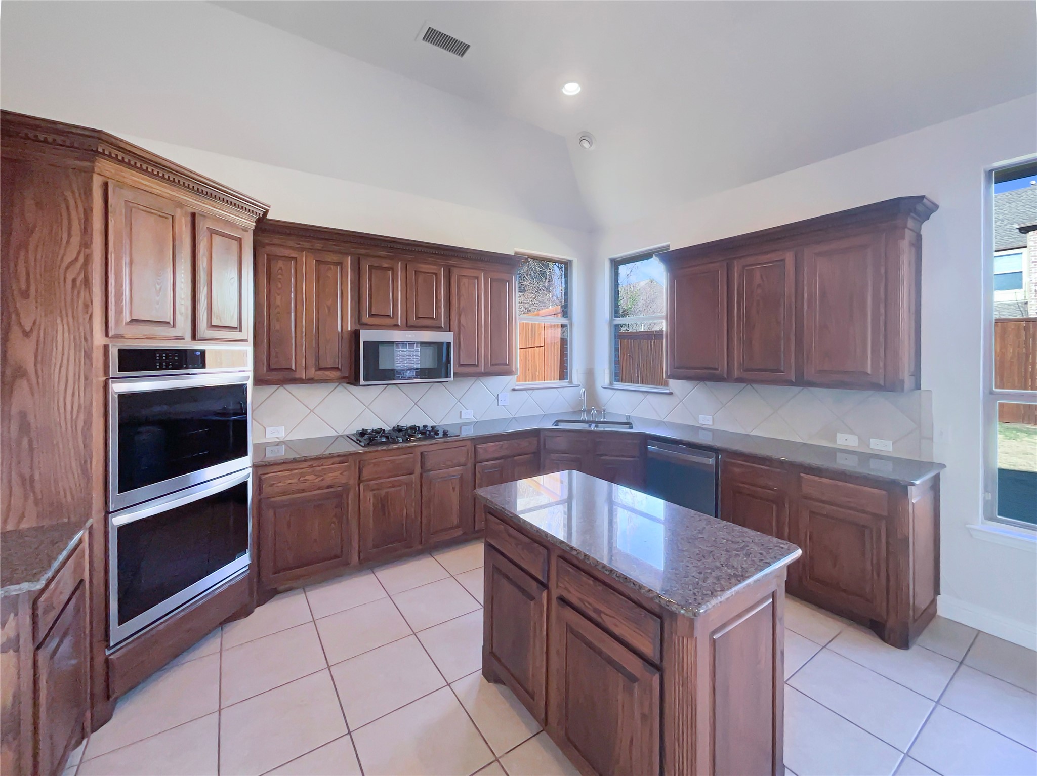 417 Remington Drive, Murphy, TX, 75094