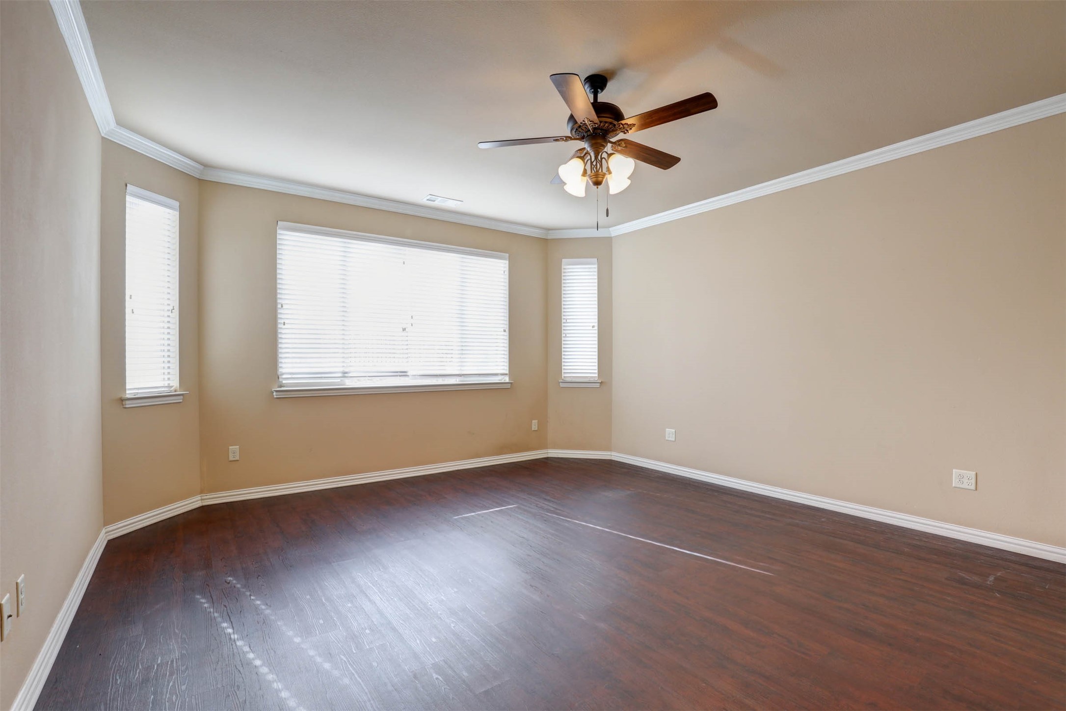9601 Ravenwood Drive, Denton, TX, 76207