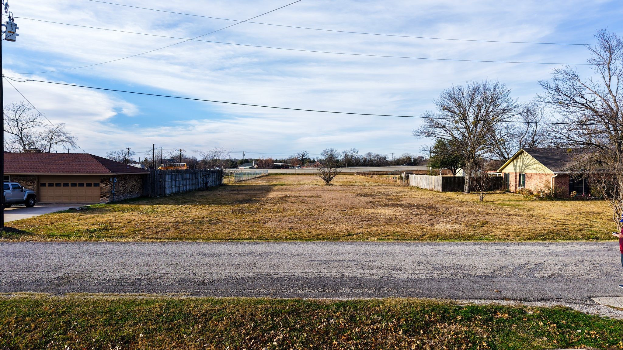 Property photo 04 of 439 Wolf Run Court, Lavon, TX 75166 | MLS #21145645