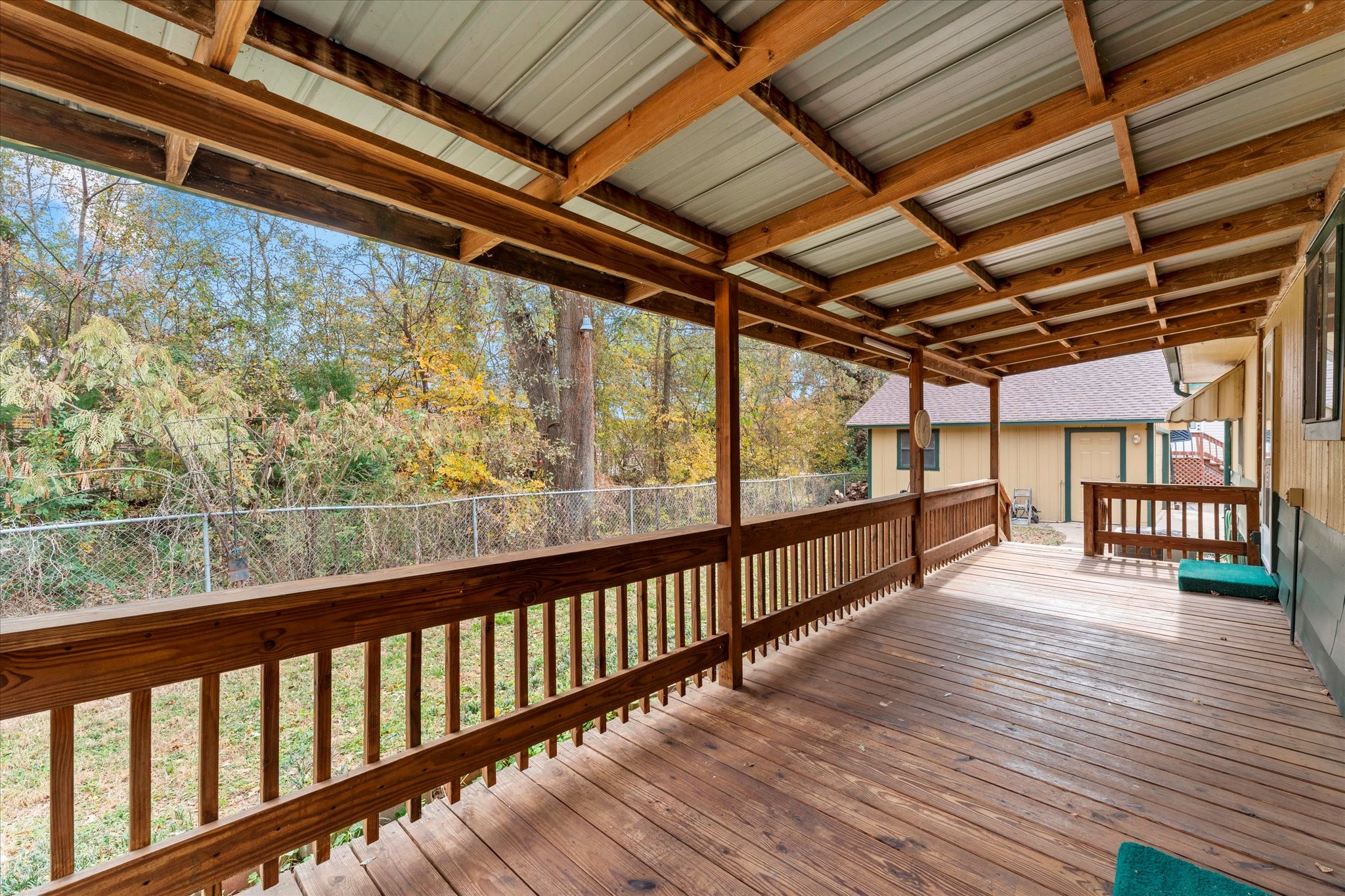 Property photo 03 of 602 Legendary Lane Gun Barrel, City, TX 75156 | MLS #21145940