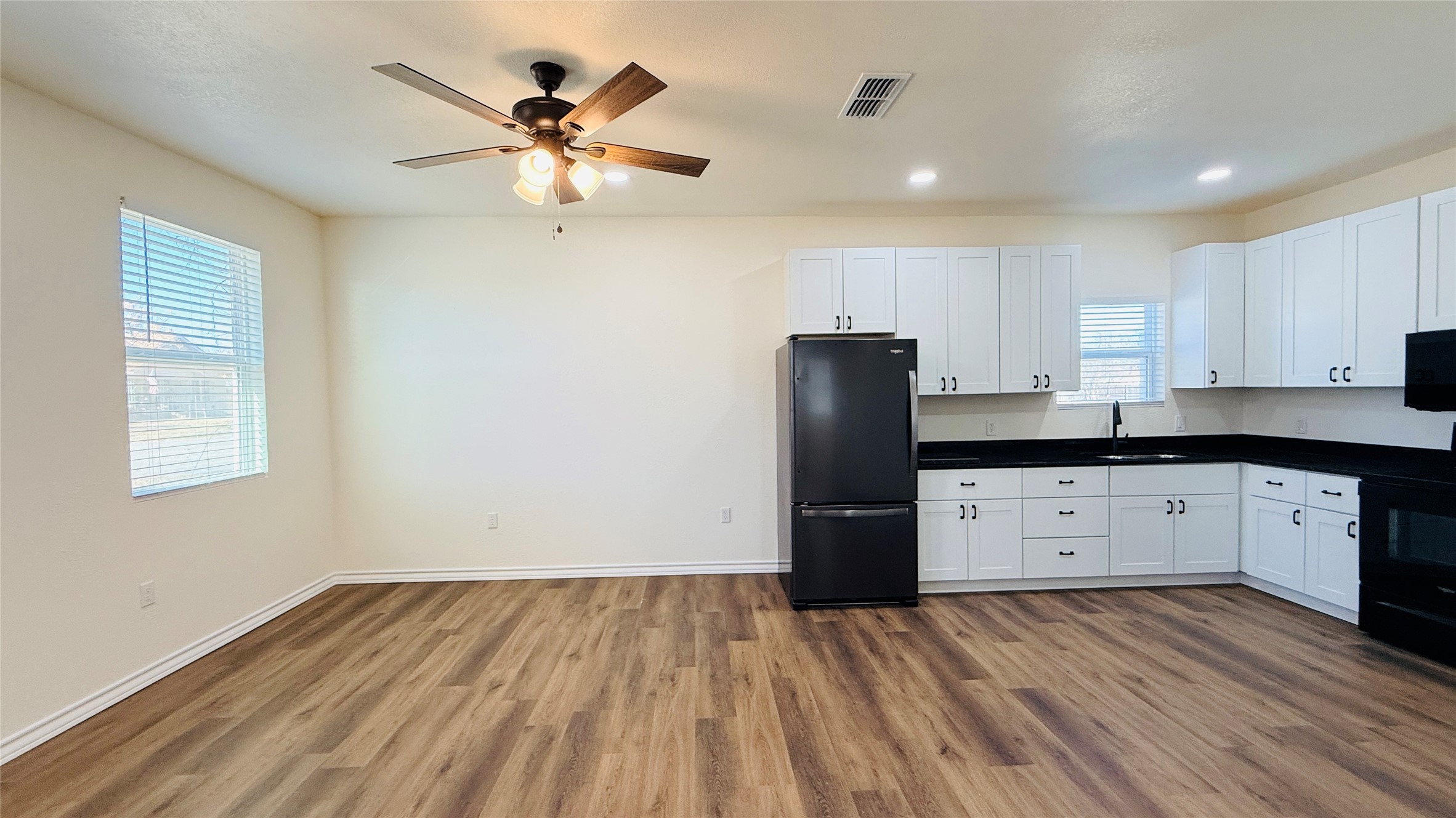415 Colorado Avenue, Graham, TX, 76450