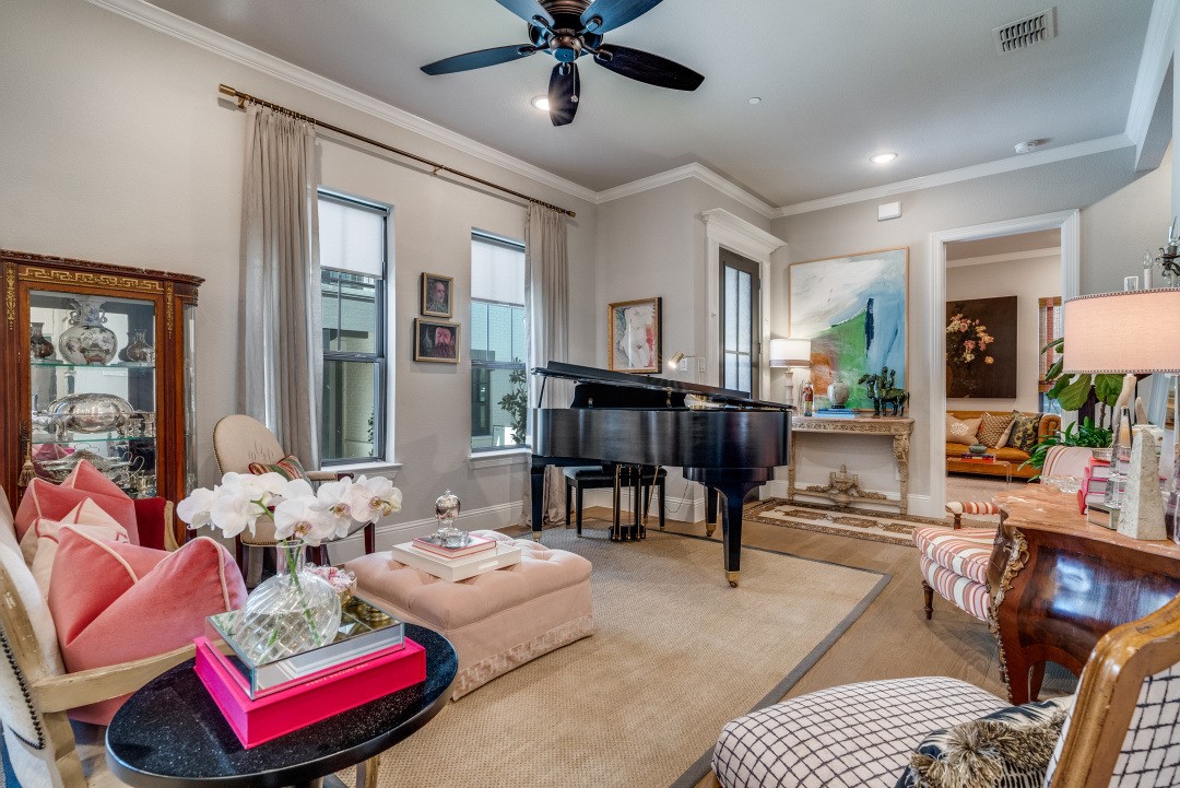 Property photo 02 of 307 Sunset Lane UNIT 101 Fort, Worth, TX 76114 | MLS #21146802