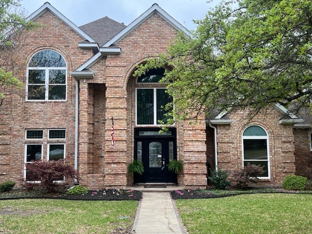 Property photo 01 of 820 Windlake Circle, Heath, TX 75032 | MLS #21146908