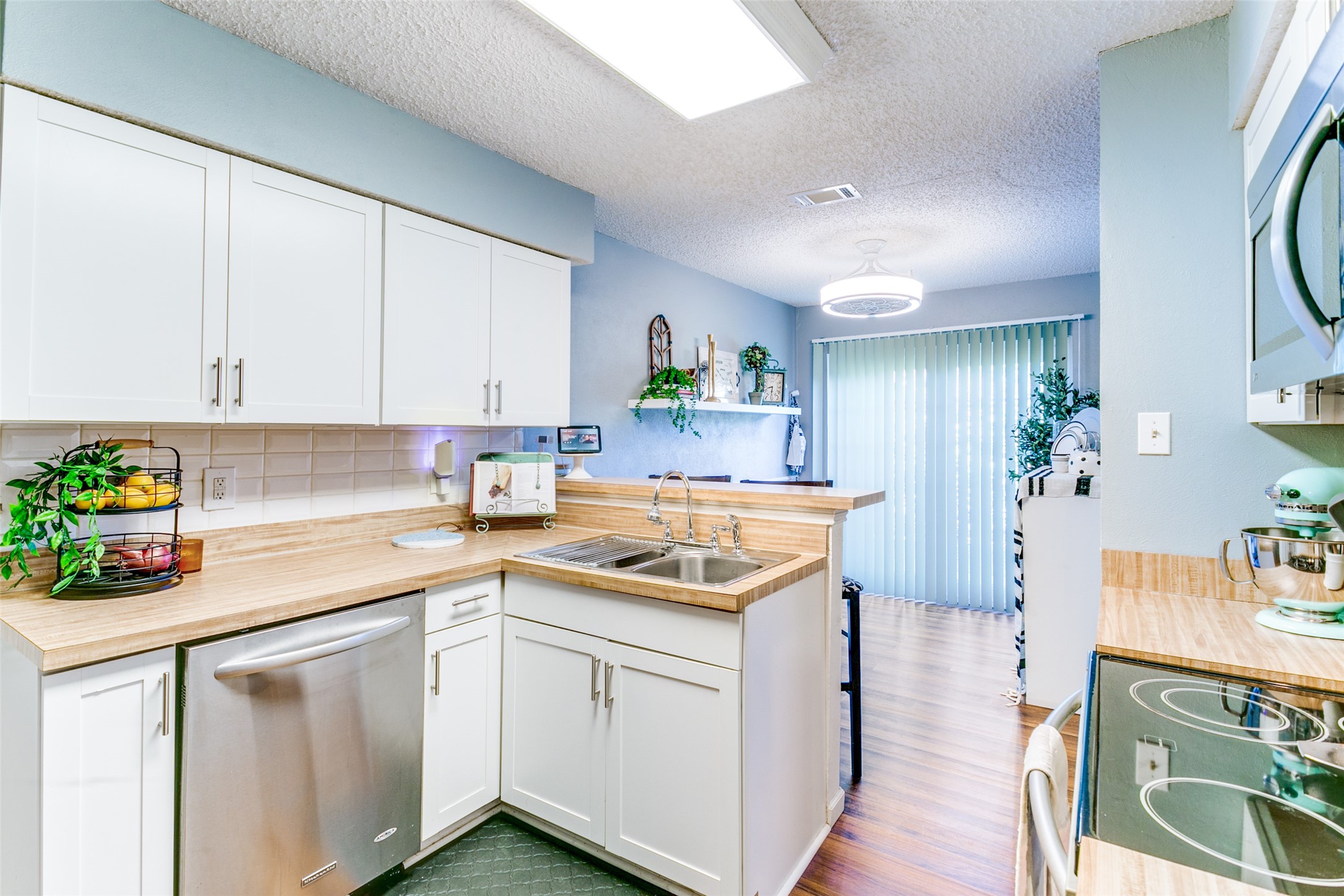2764 Keller Springs Place, Carrollton, TX, 75006
