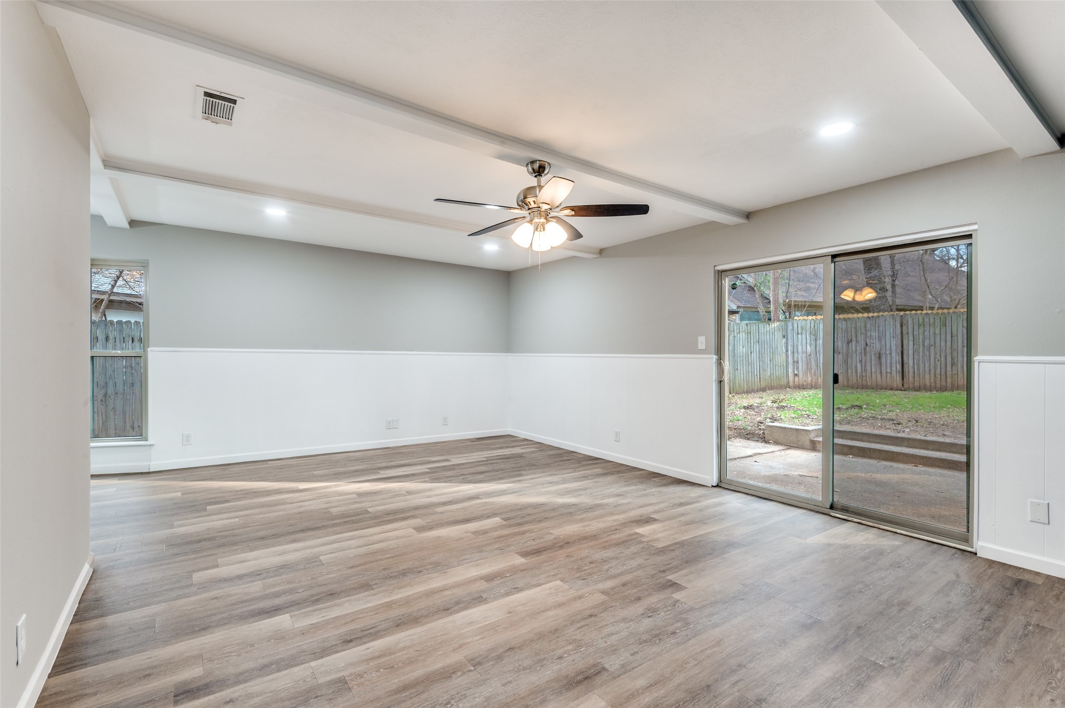 1409 Oxford Street, Arlington, TX, 76013