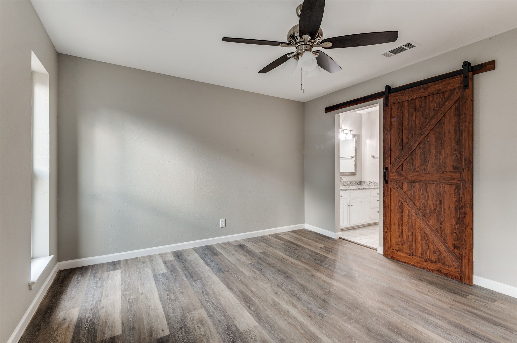 1409 Oxford Street, Arlington, TX, 76013