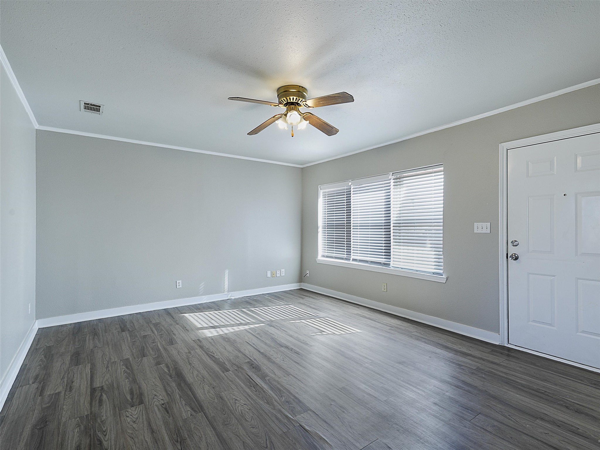 707 Doris Lane, Gunter, TX, 75058