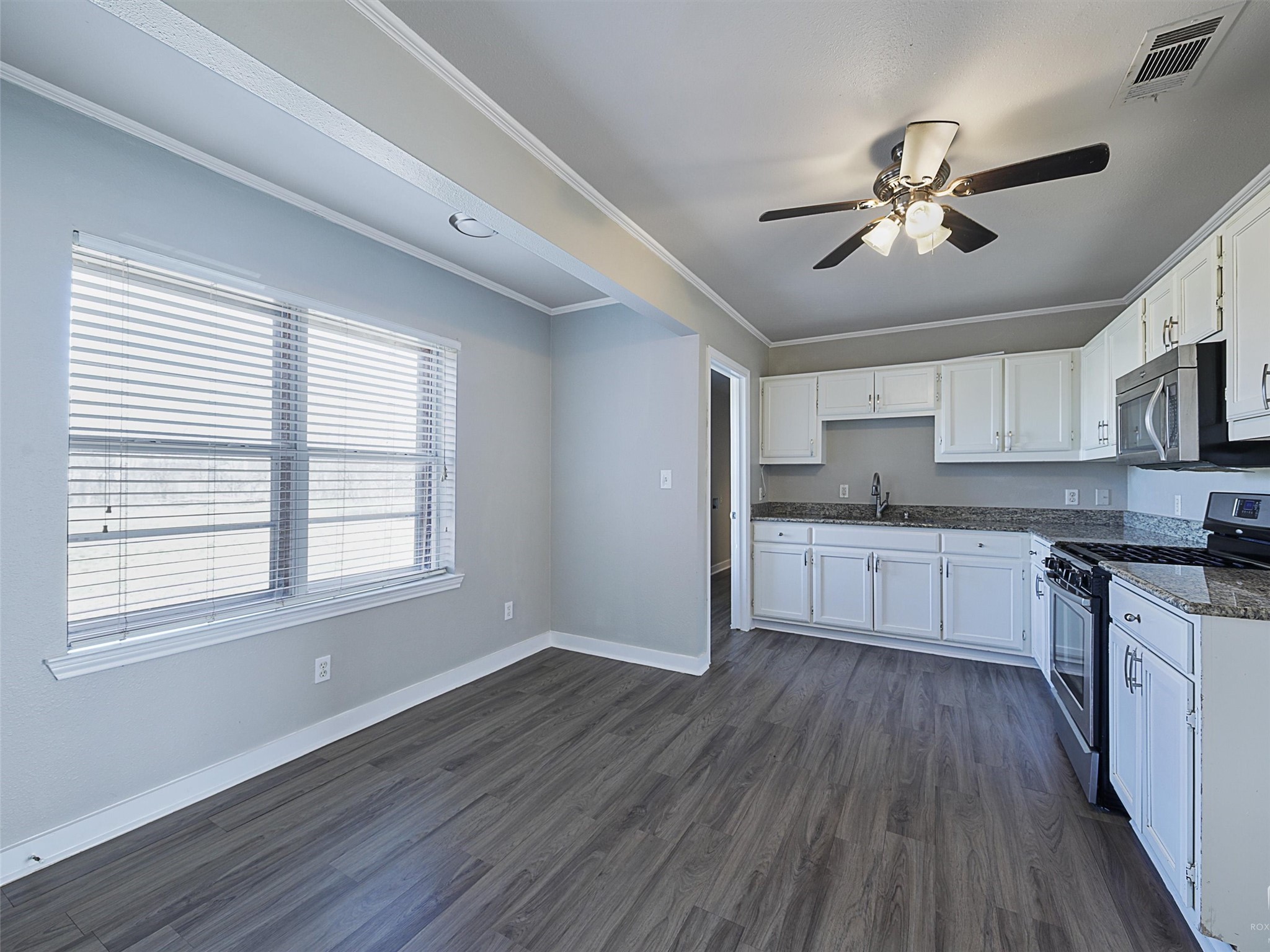 707 Doris Lane, Gunter, TX, 75058