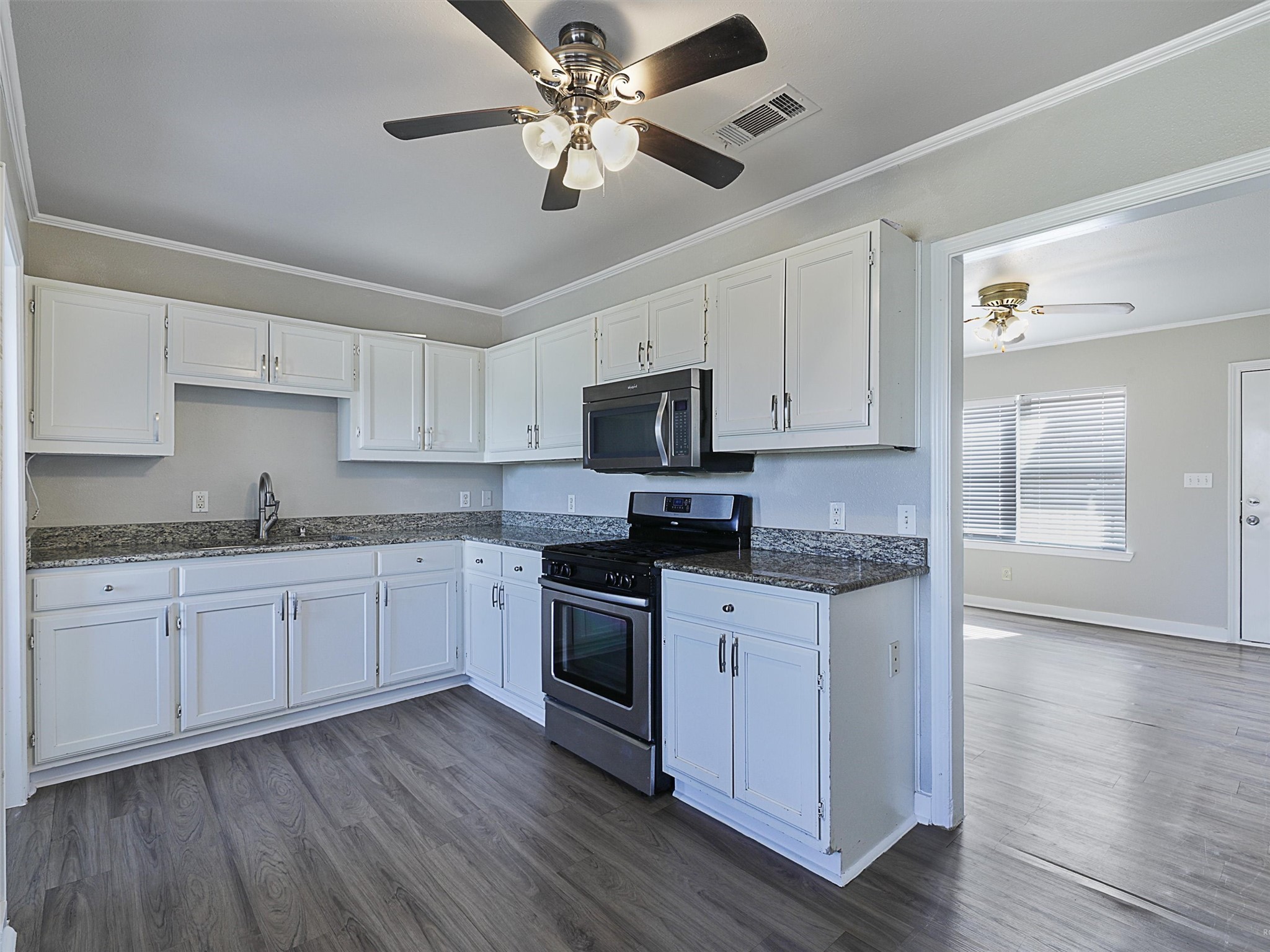 707 Doris Lane, Gunter, TX, 75058