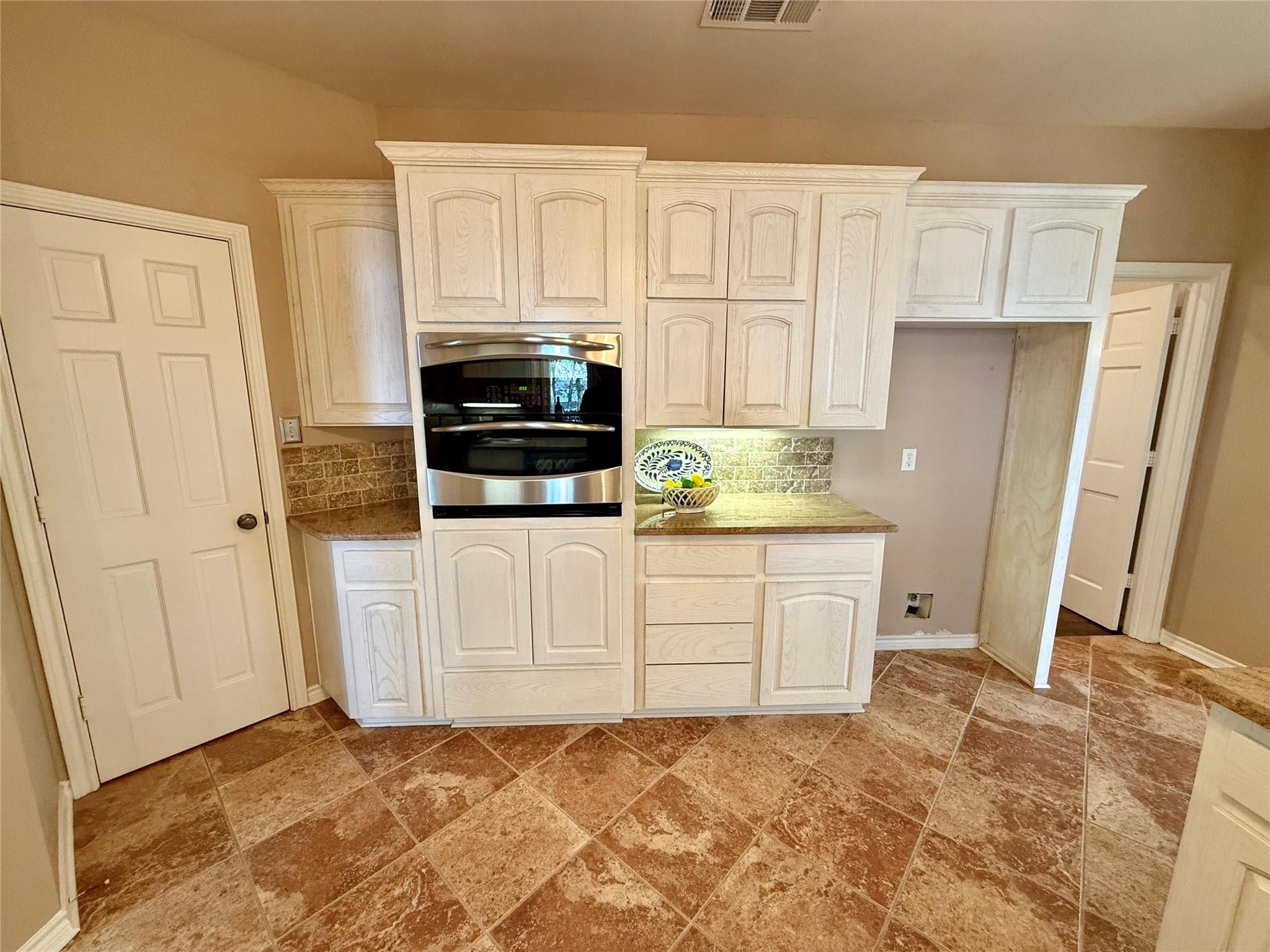 21 PR 52365, Pittsburg, TX, 75686