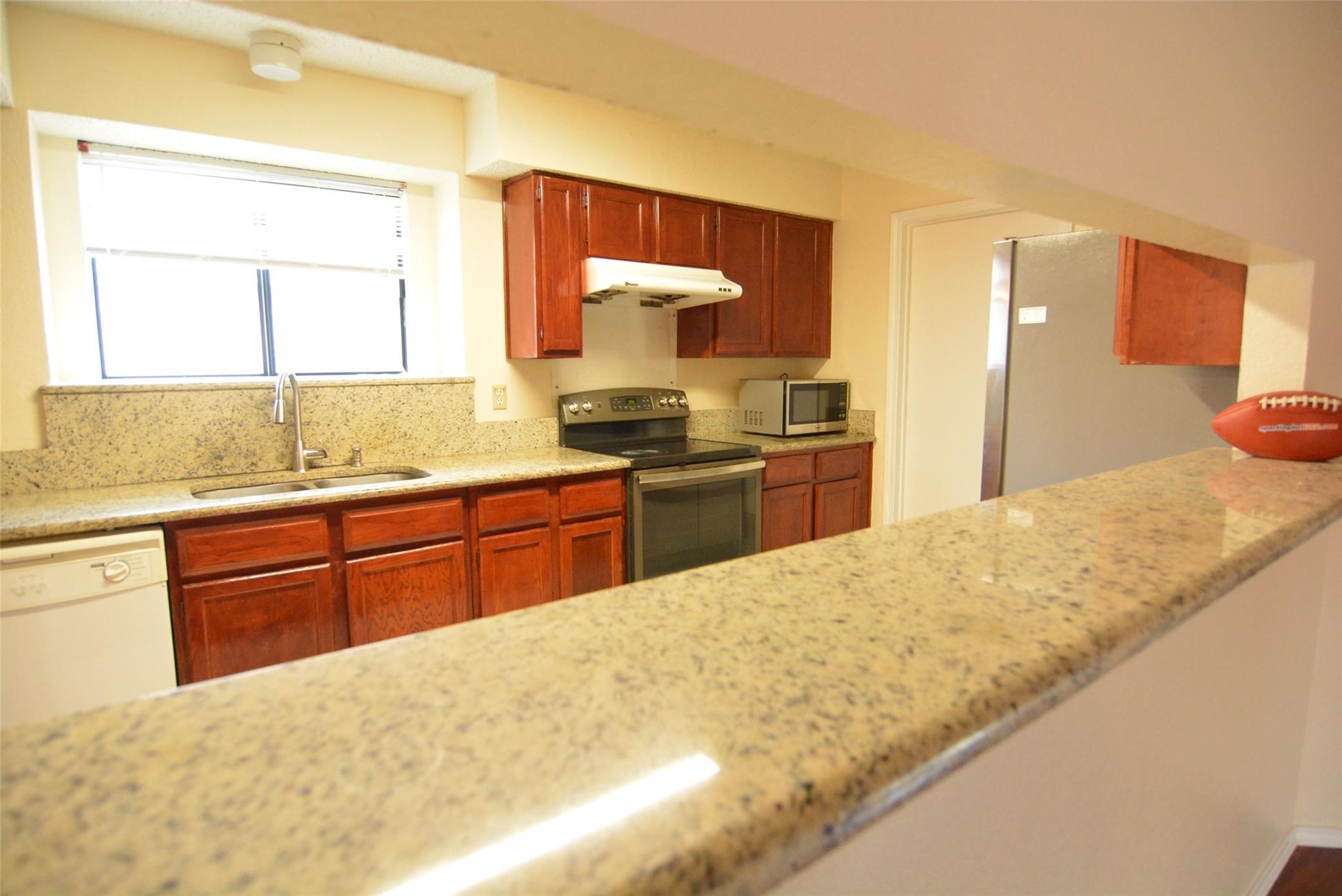 210 W Apollo Road, Garland, TX, 75040