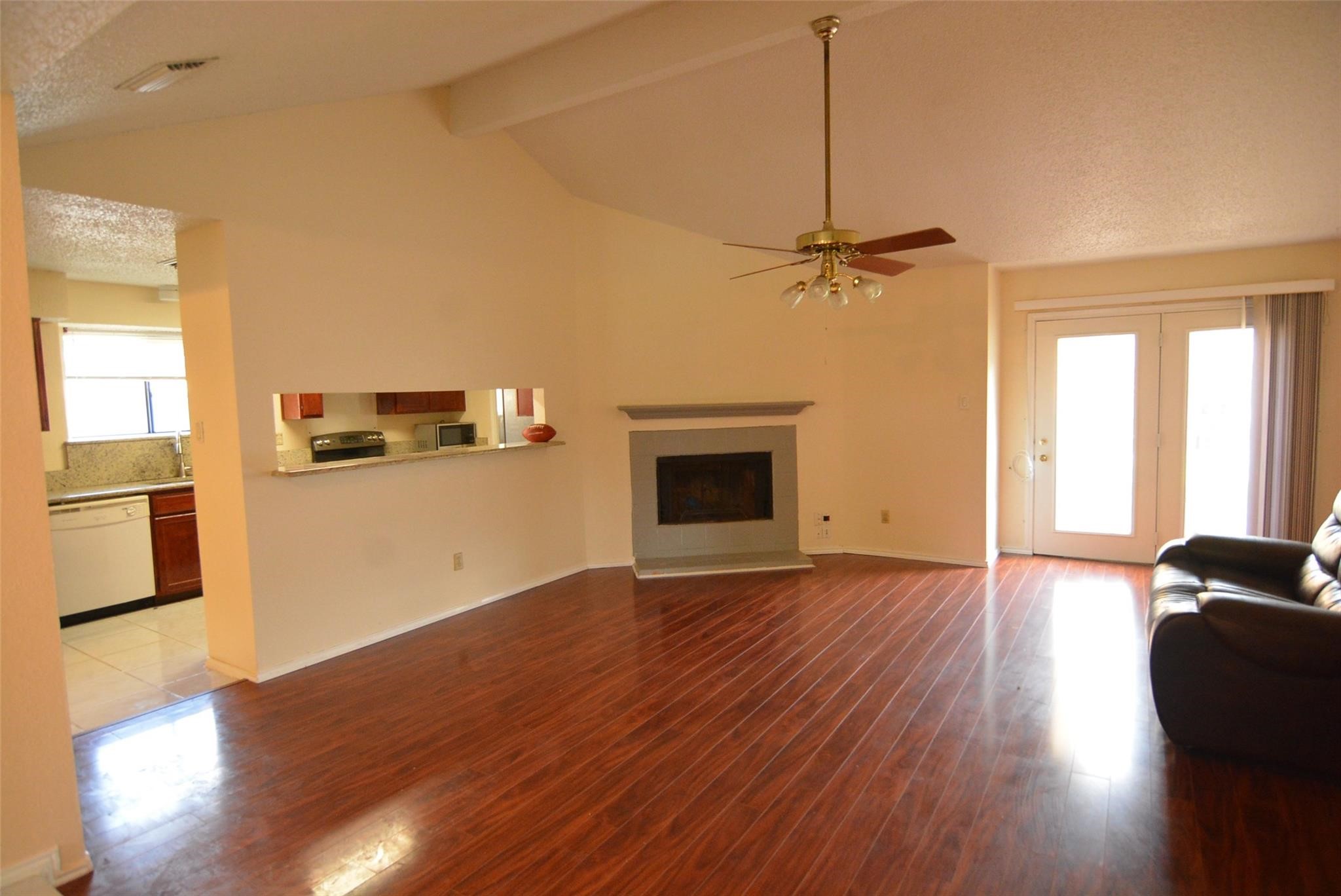 210 W Apollo Road, Garland, TX, 75040