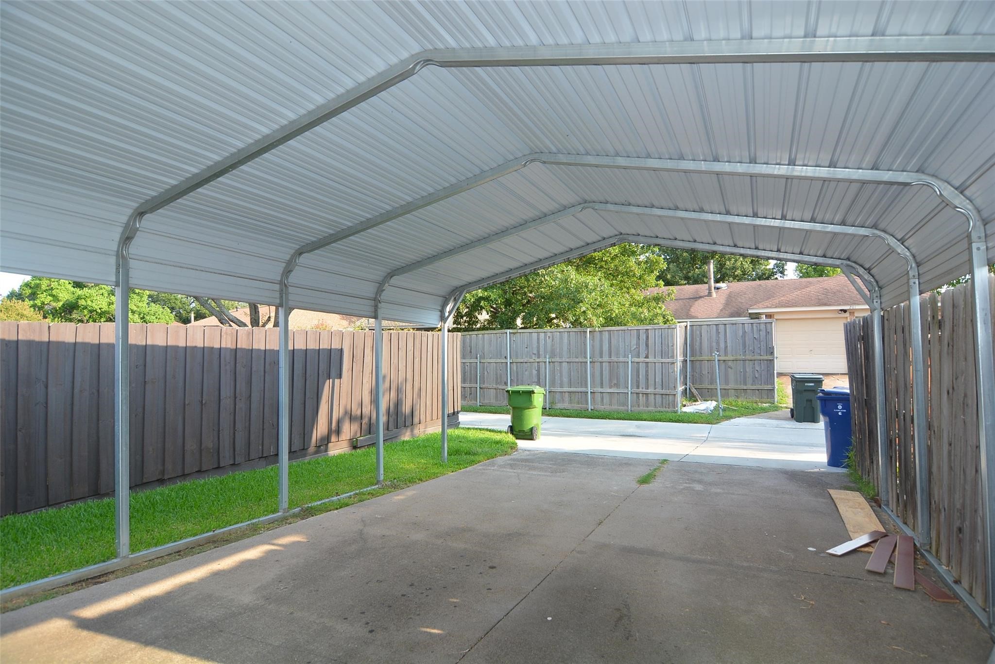 210 W Apollo Road, Garland, TX, 75040