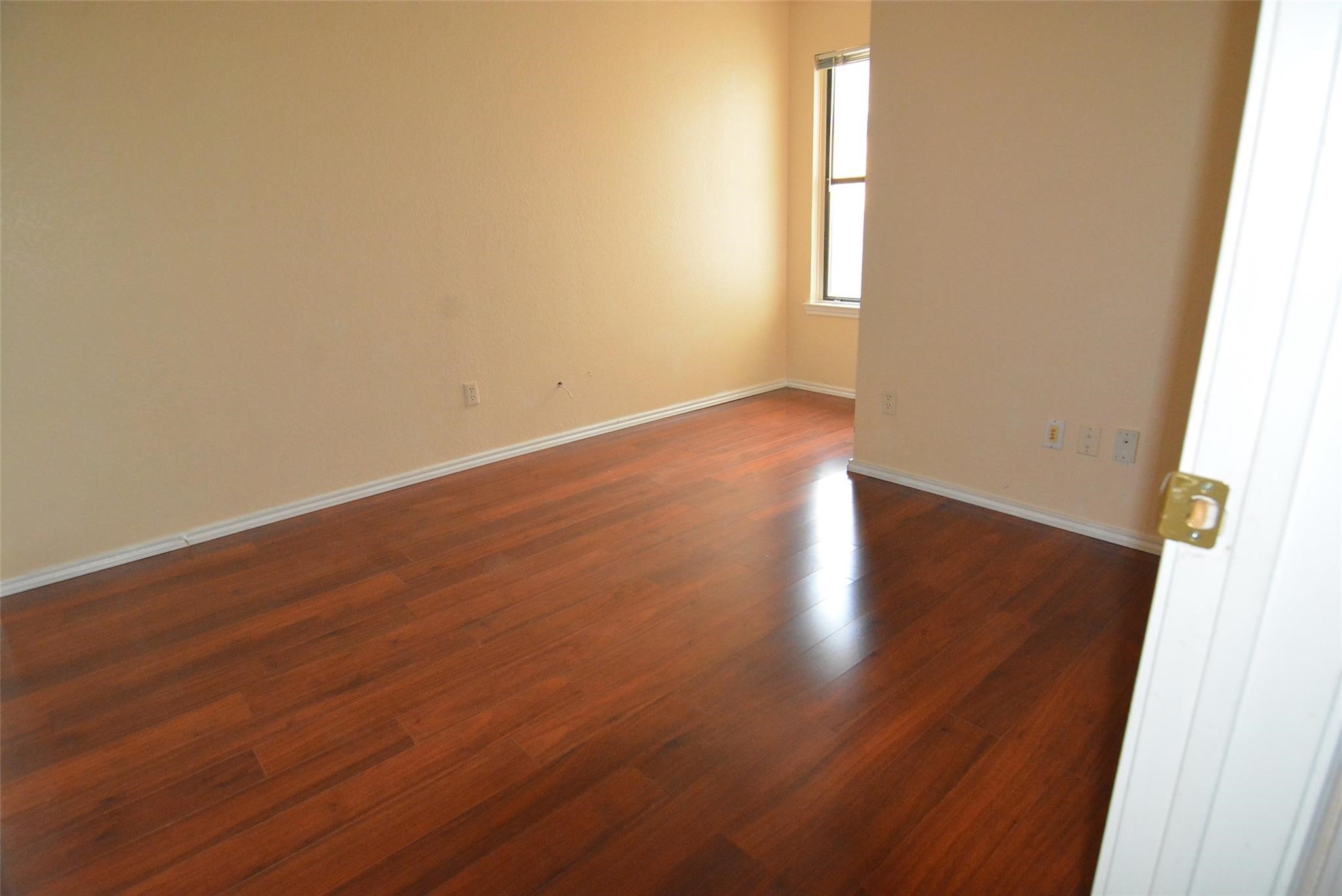 210 W Apollo Road, Garland, TX, 75040