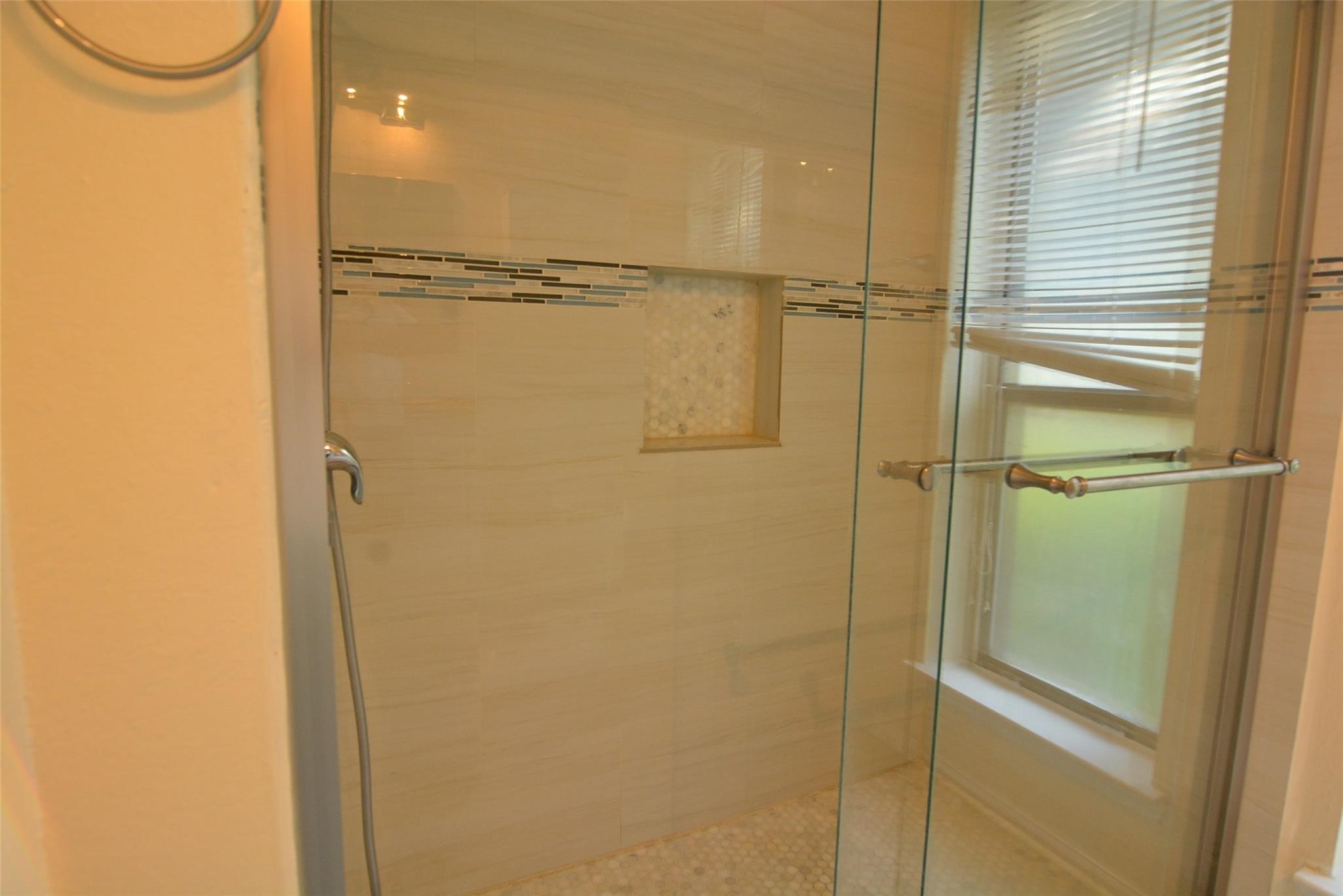 210 W Apollo Road, Garland, TX, 75040