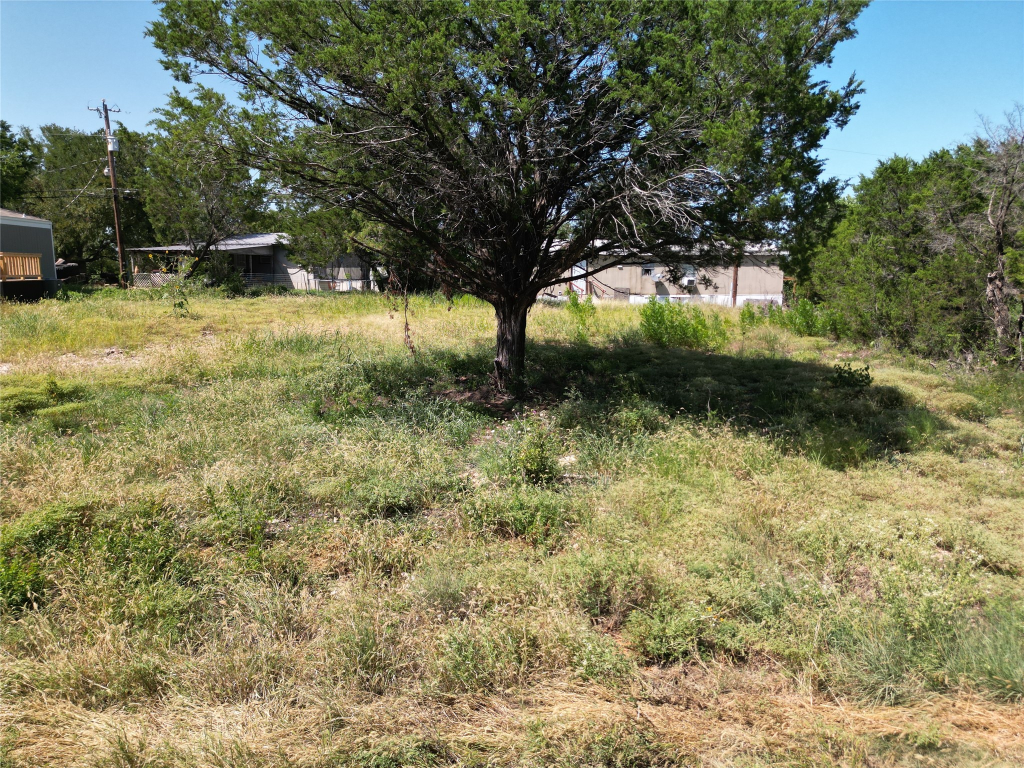 Property photo 03 of 4212 W Virginia Drive, Granbury, TX 76048 | MLS #21148853