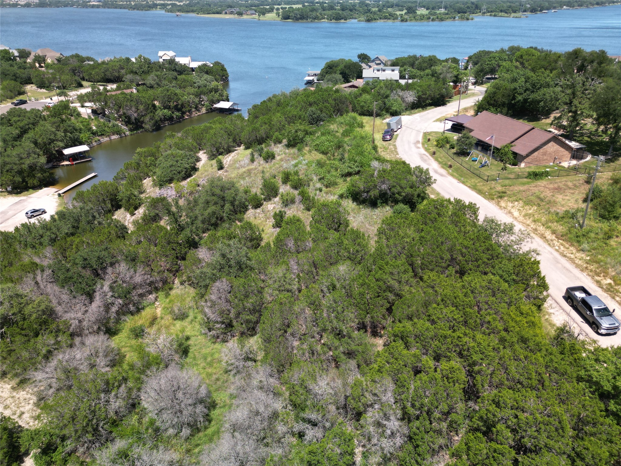 Property photo 02 of 2617 Steepleridge Circle, Granbury, TX 76048 | MLS #21148873