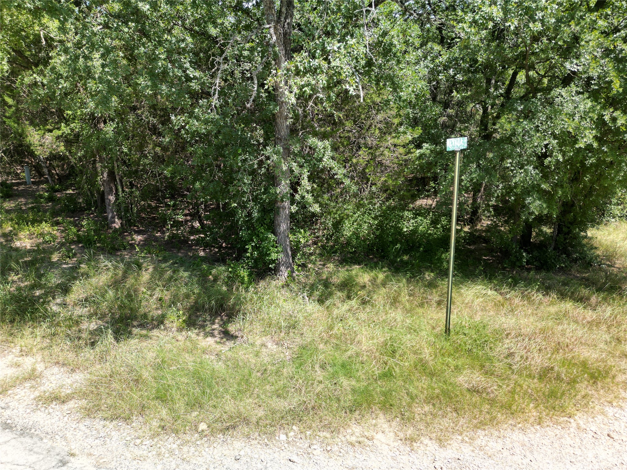 Property photo 03 of 3613 Utah Trail, Granbury, TX 76048 | MLS #21148888