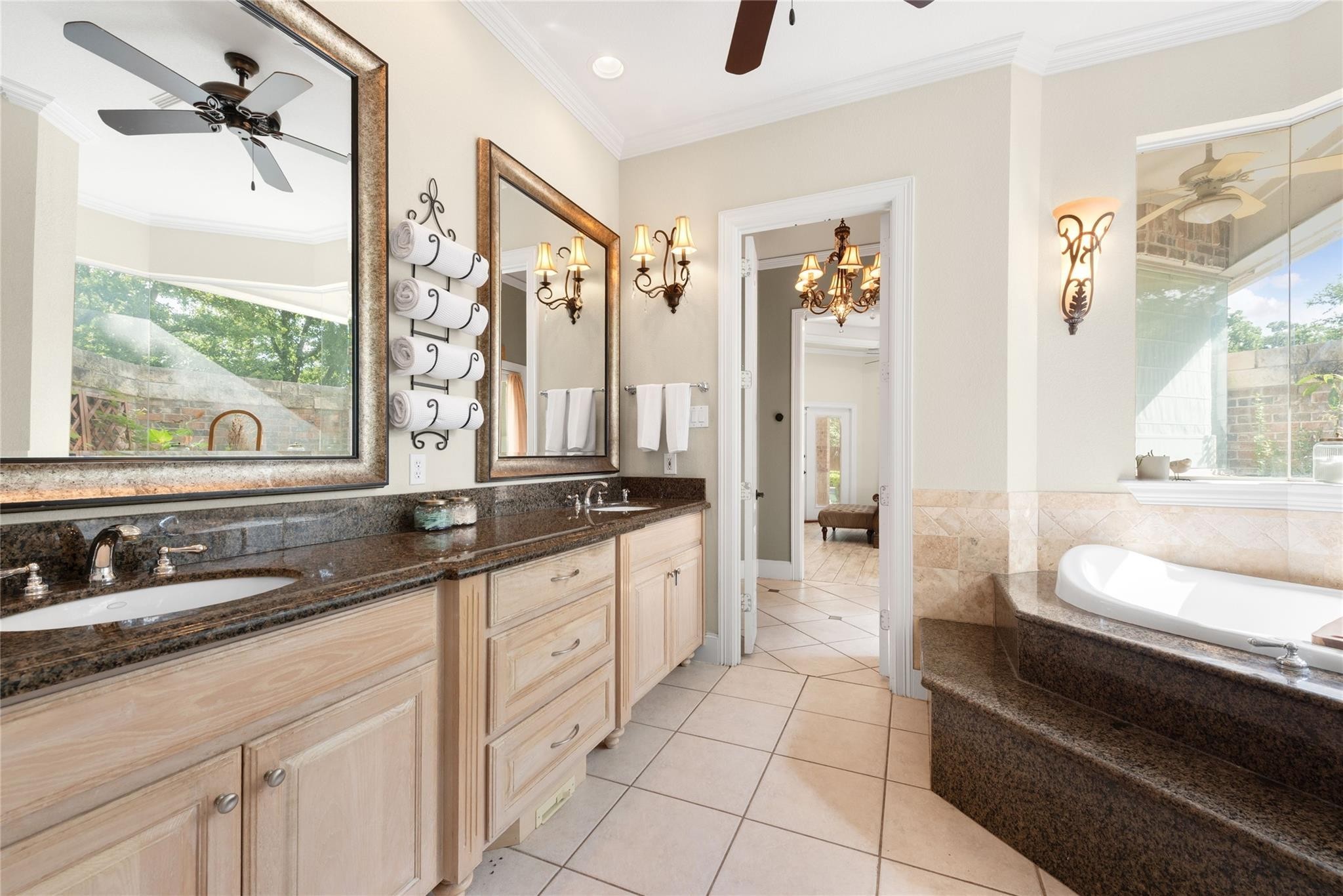 6204 Toscana Circle, Fort Worth, TX, 76140
