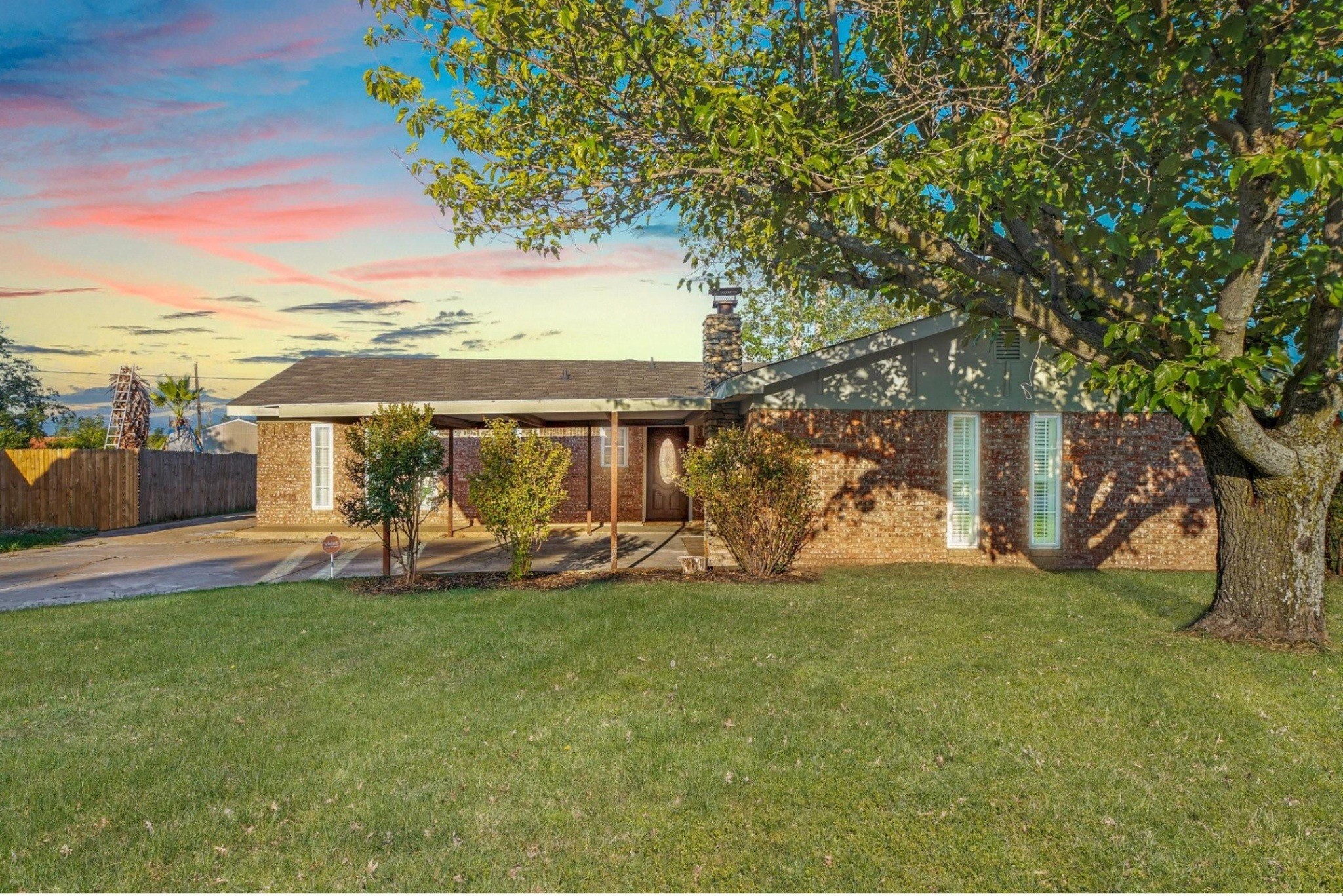 Property photo 01 of 503 NE 39th Avenue Mineral, Wells, TX 76067 | MLS #21149633
