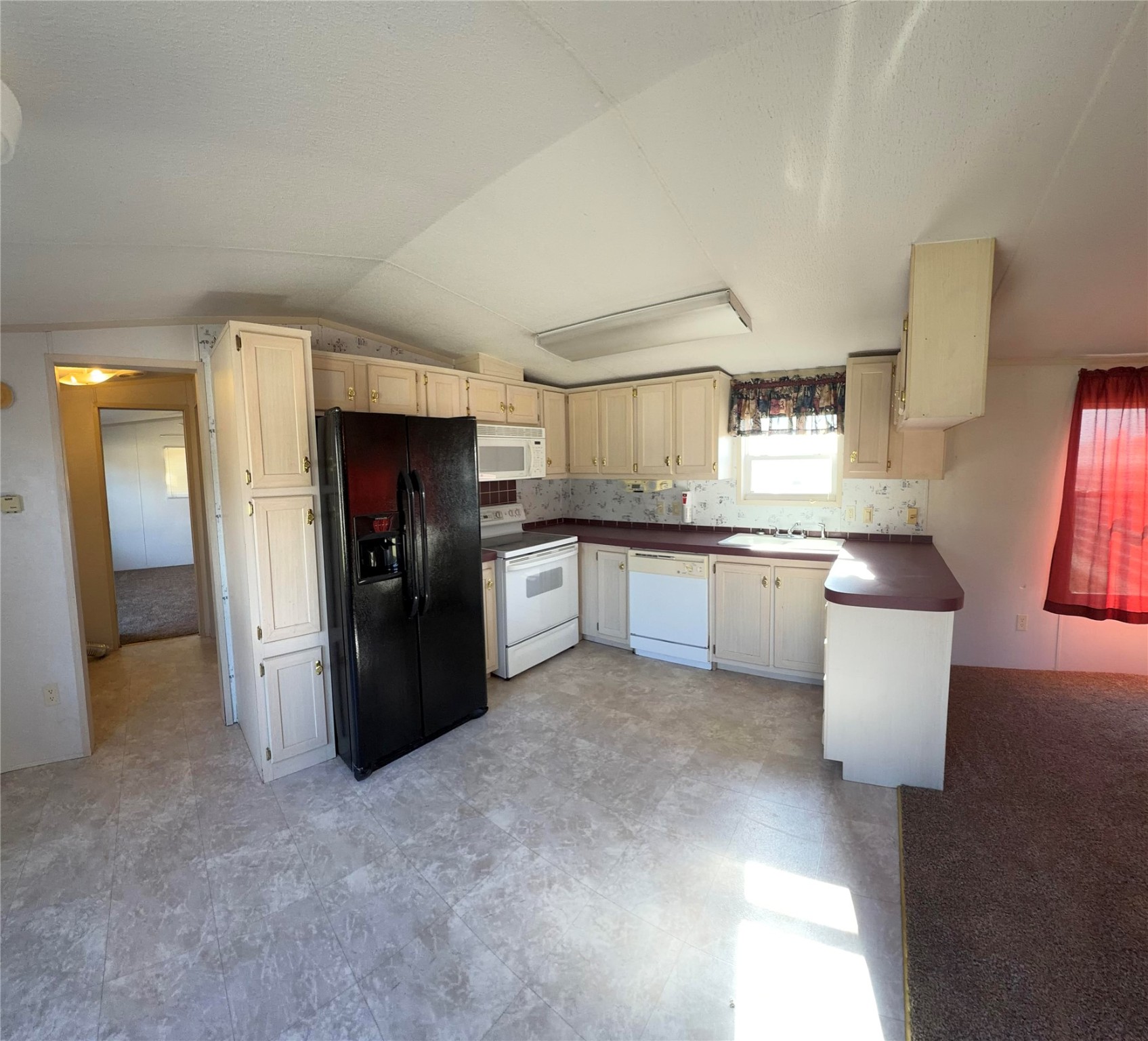 Property photo 04 of 745 County Road 1895, Yantis, TX 75497 | MLS #21149635