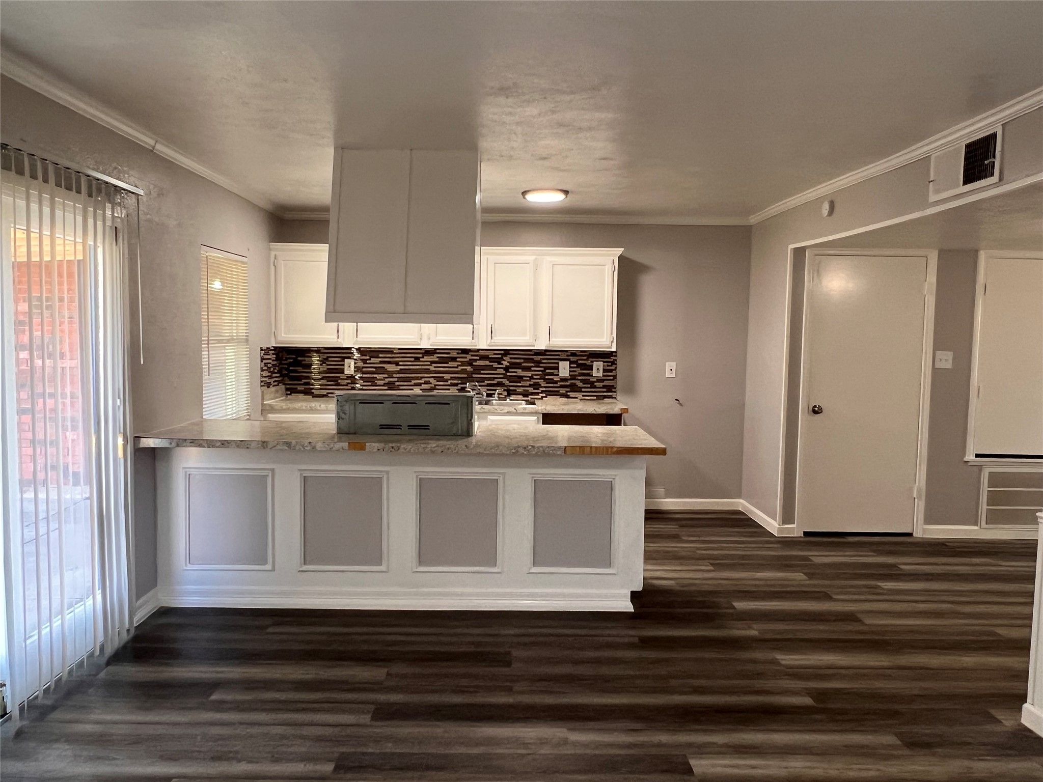 8506 Woodside Road, Rowlett, TX, 75088