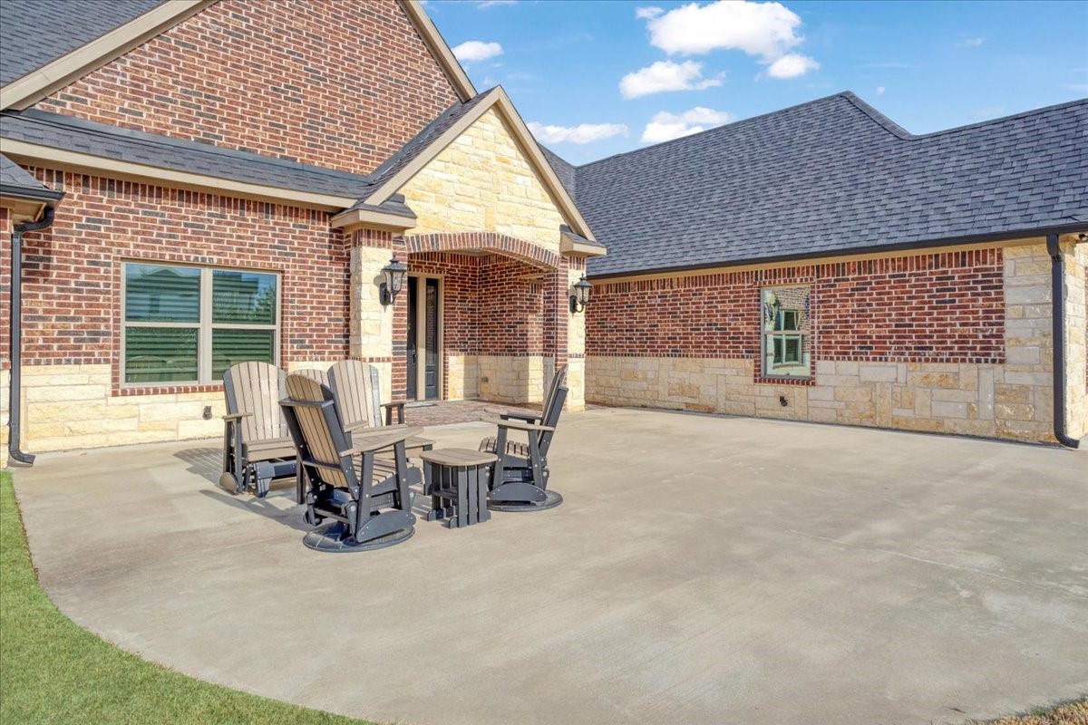 3909 Saddle Creek, Denison, TX, 75020