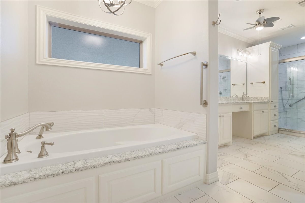 3909 Saddle Creek, Denison, TX, 75020