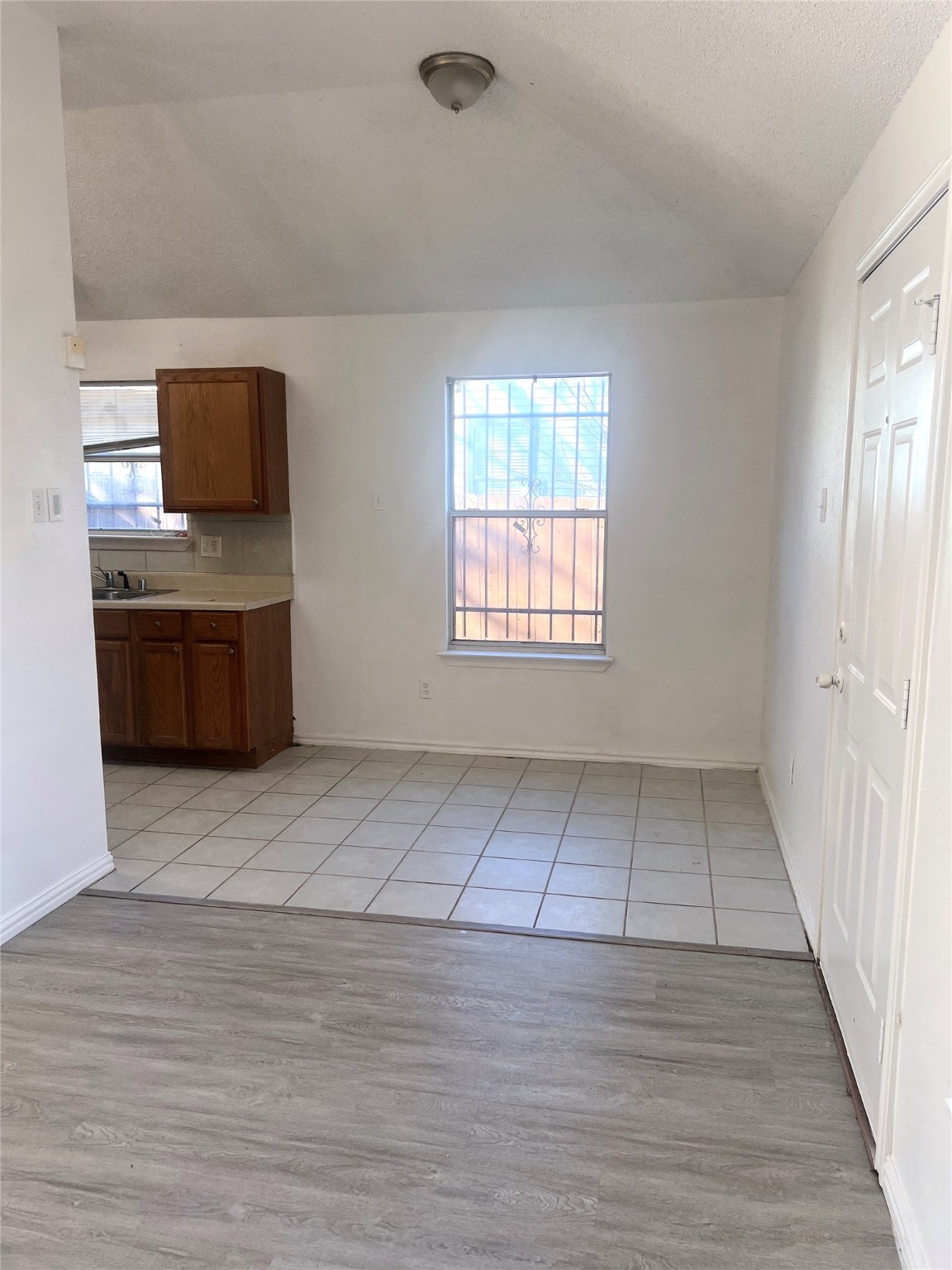 2912 Kellogg Avenue, Dallas, TX, 75216