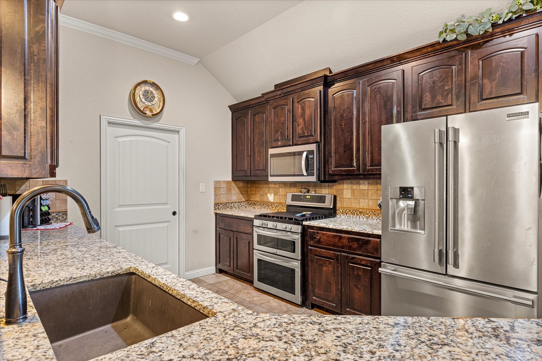 134 Donna Circle, Granbury, TX, 76049