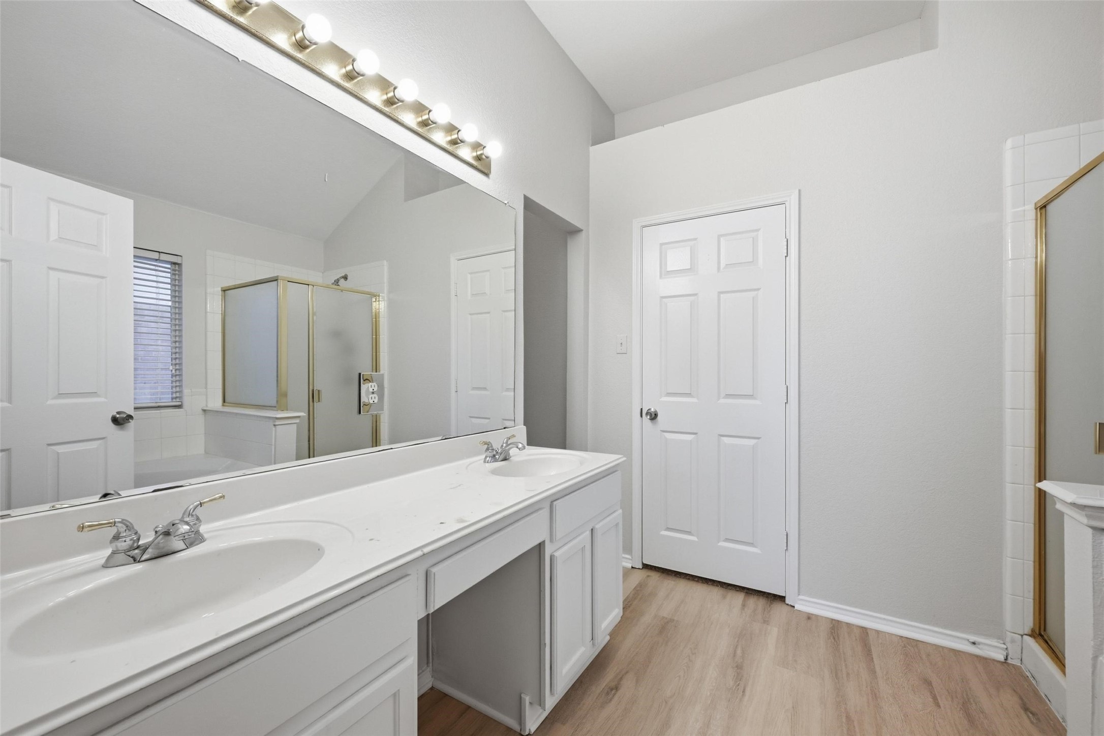 1703 Caladium Drive, Corinth, TX, 76210