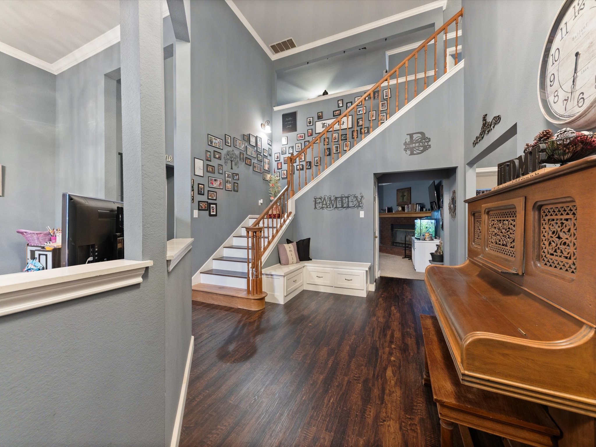 Property photo 03 of 6836 Moss Lane North Richland, Hills, TX 76182 | MLS #21151629