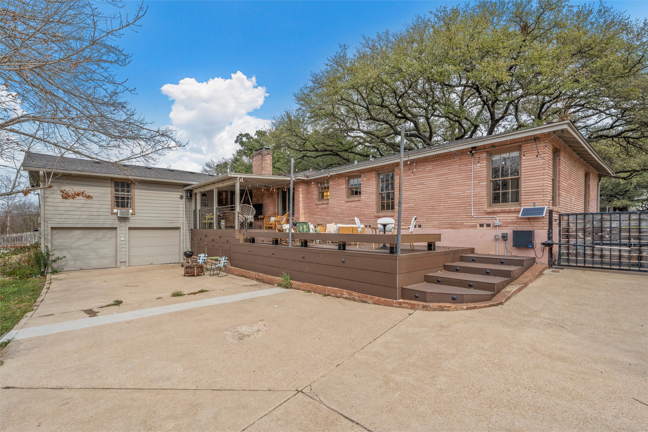 2516 Old Oaks Drive, Waco, TX, 76710