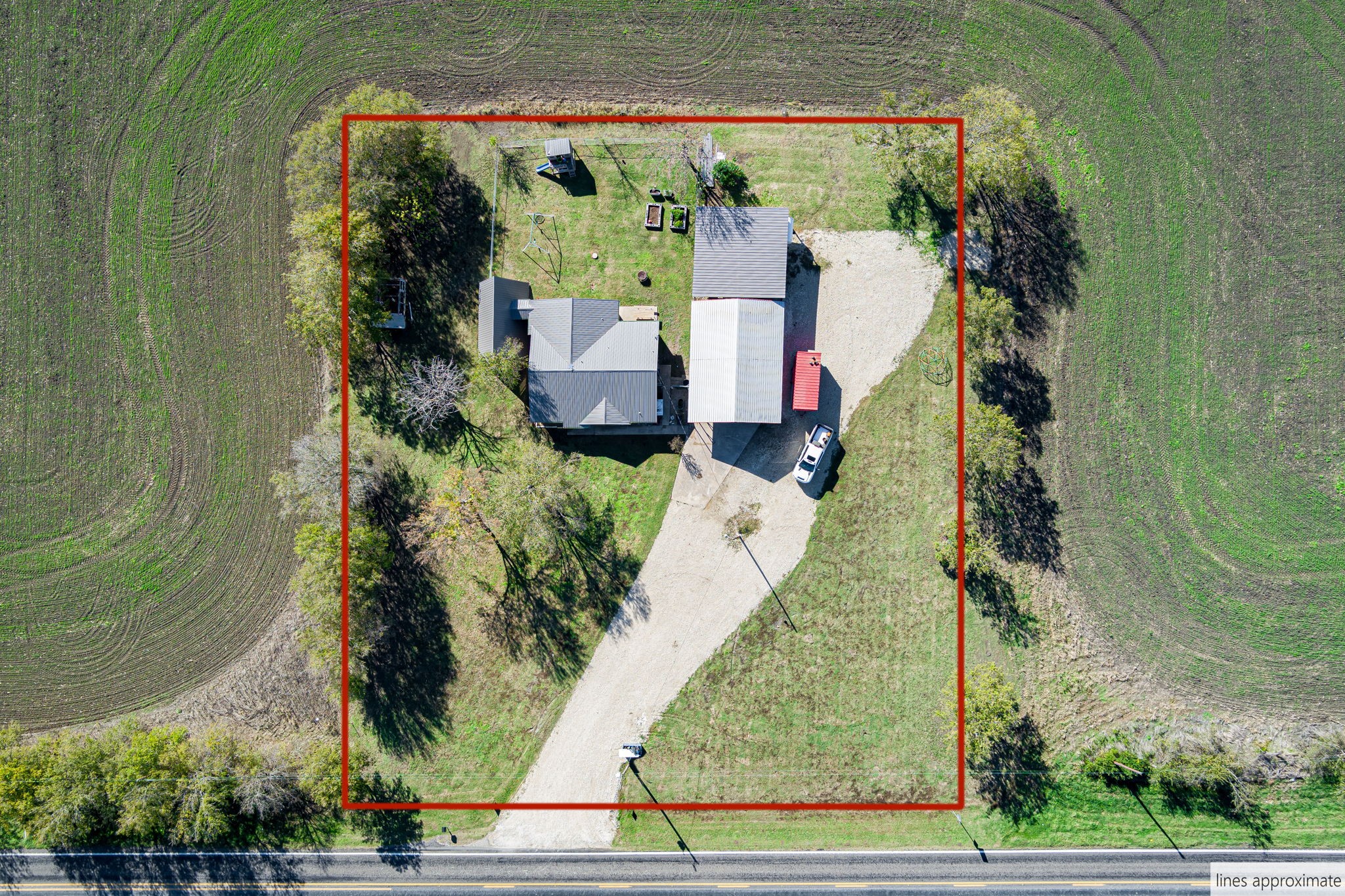 Property photo 04 of 23548 Fm 121, Gunter, TX 75058 | MLS #21152088
