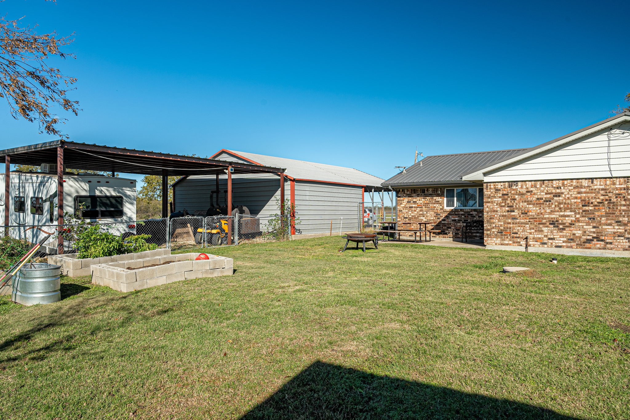 23548 Fm 121, Gunter, TX, 75058