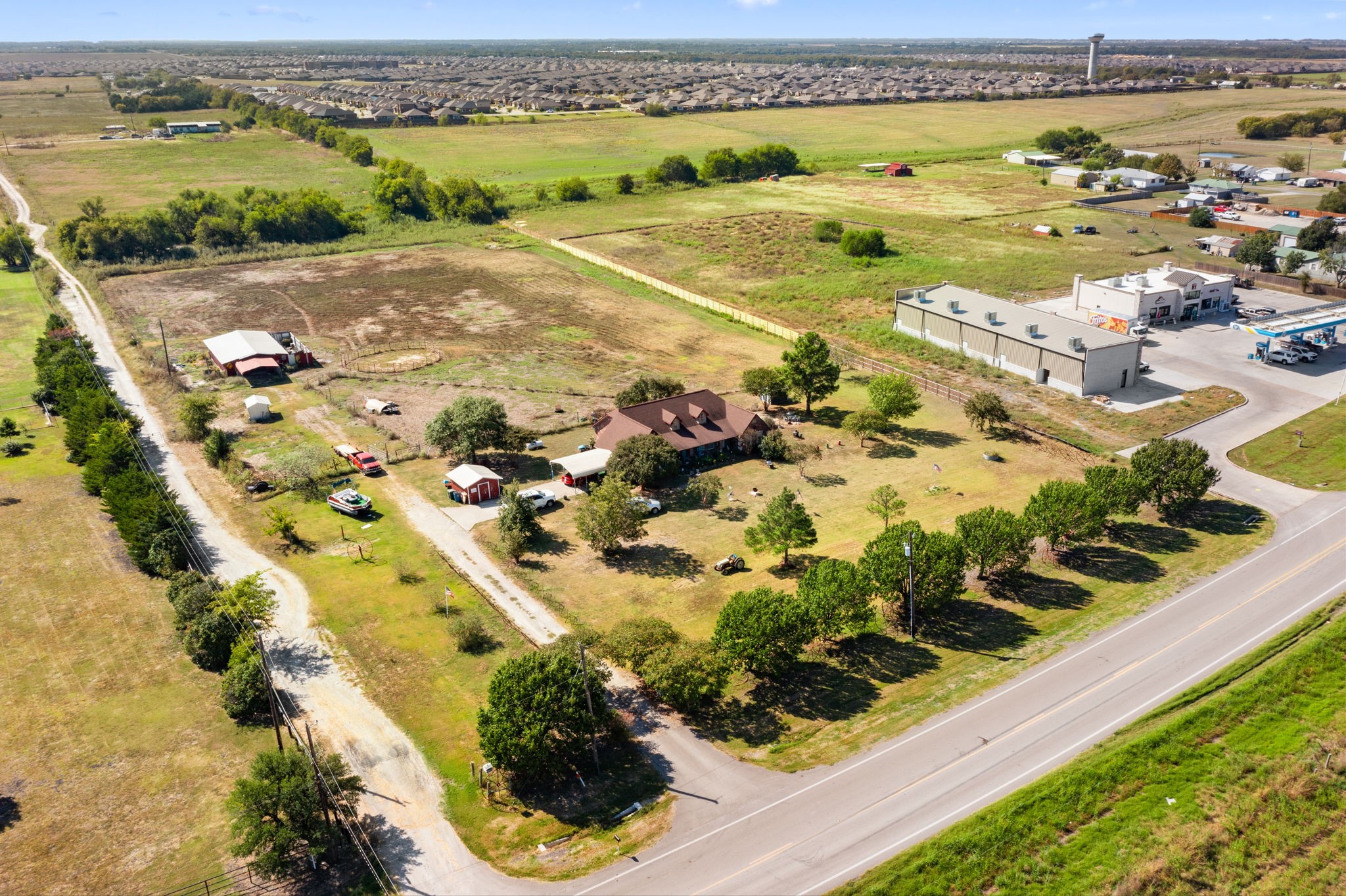 712 E Cook Street, Josephine, TX, 75189