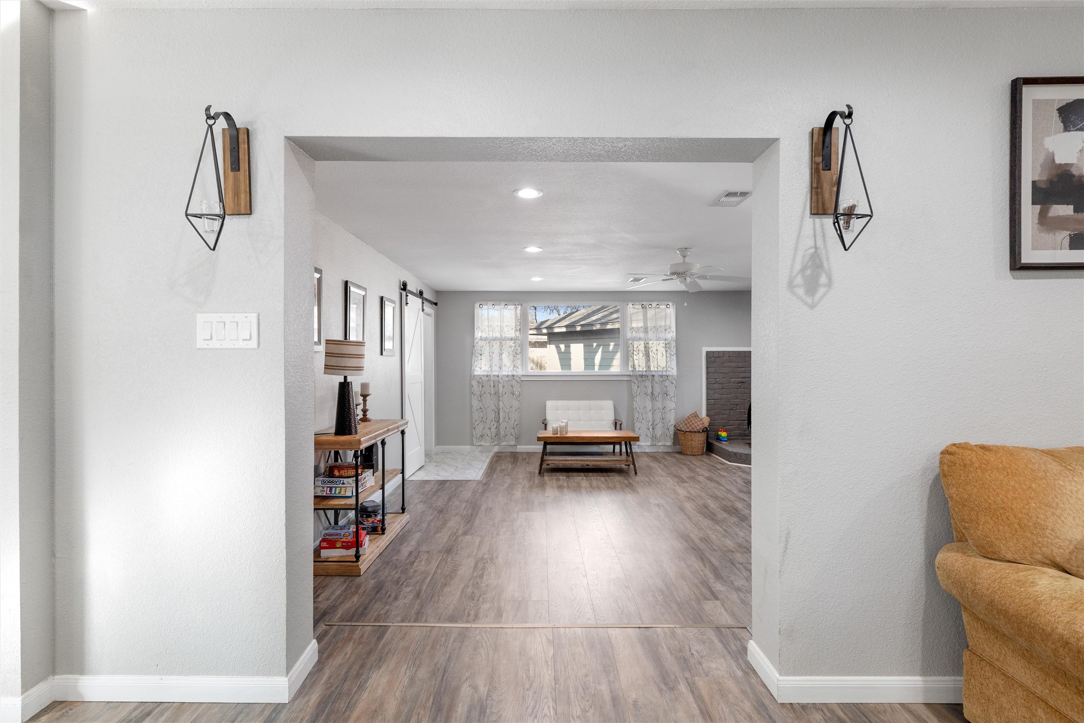 2753 Larkspur Lane, Dallas, TX, 75233