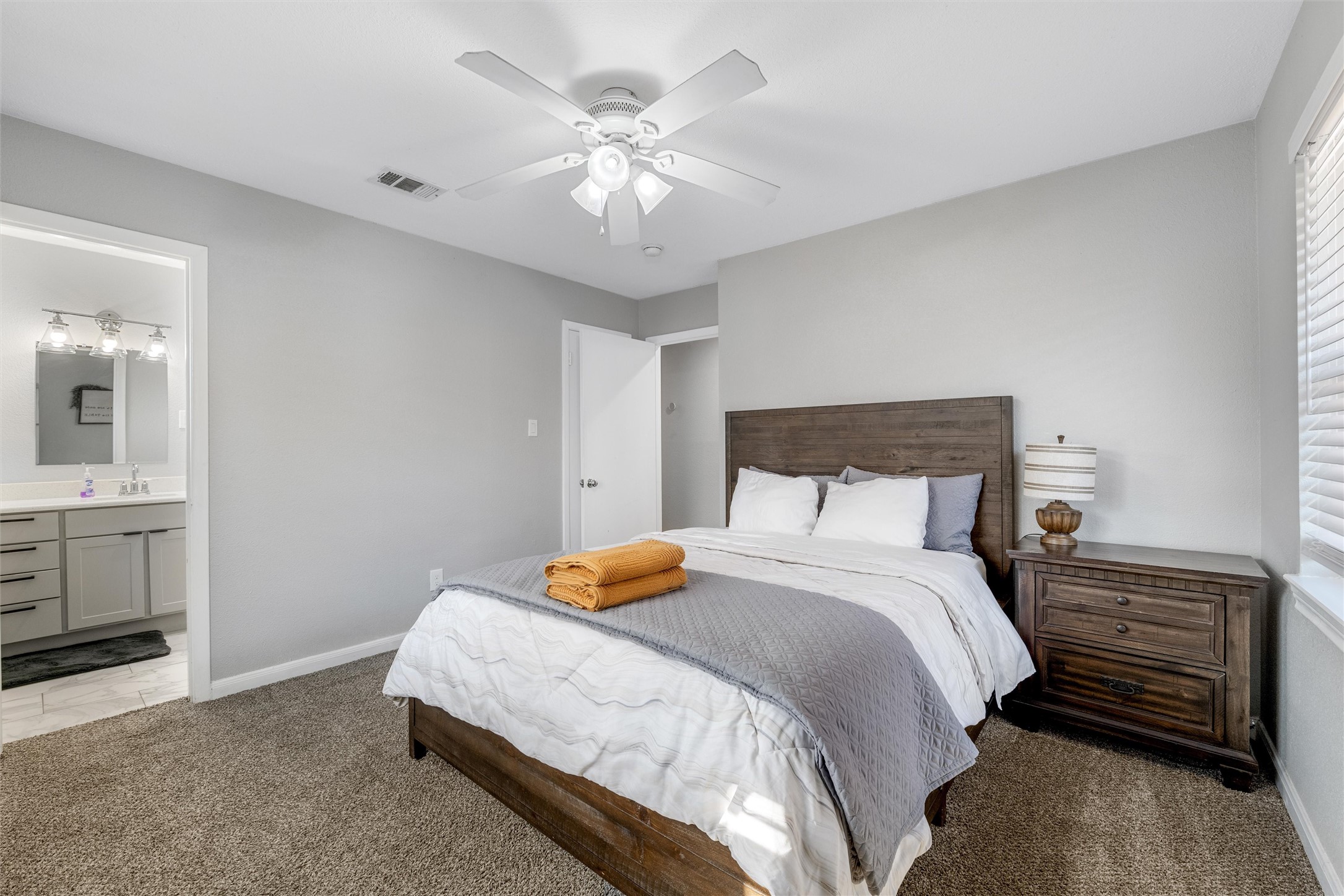 2753 Larkspur Lane, Dallas, TX, 75233