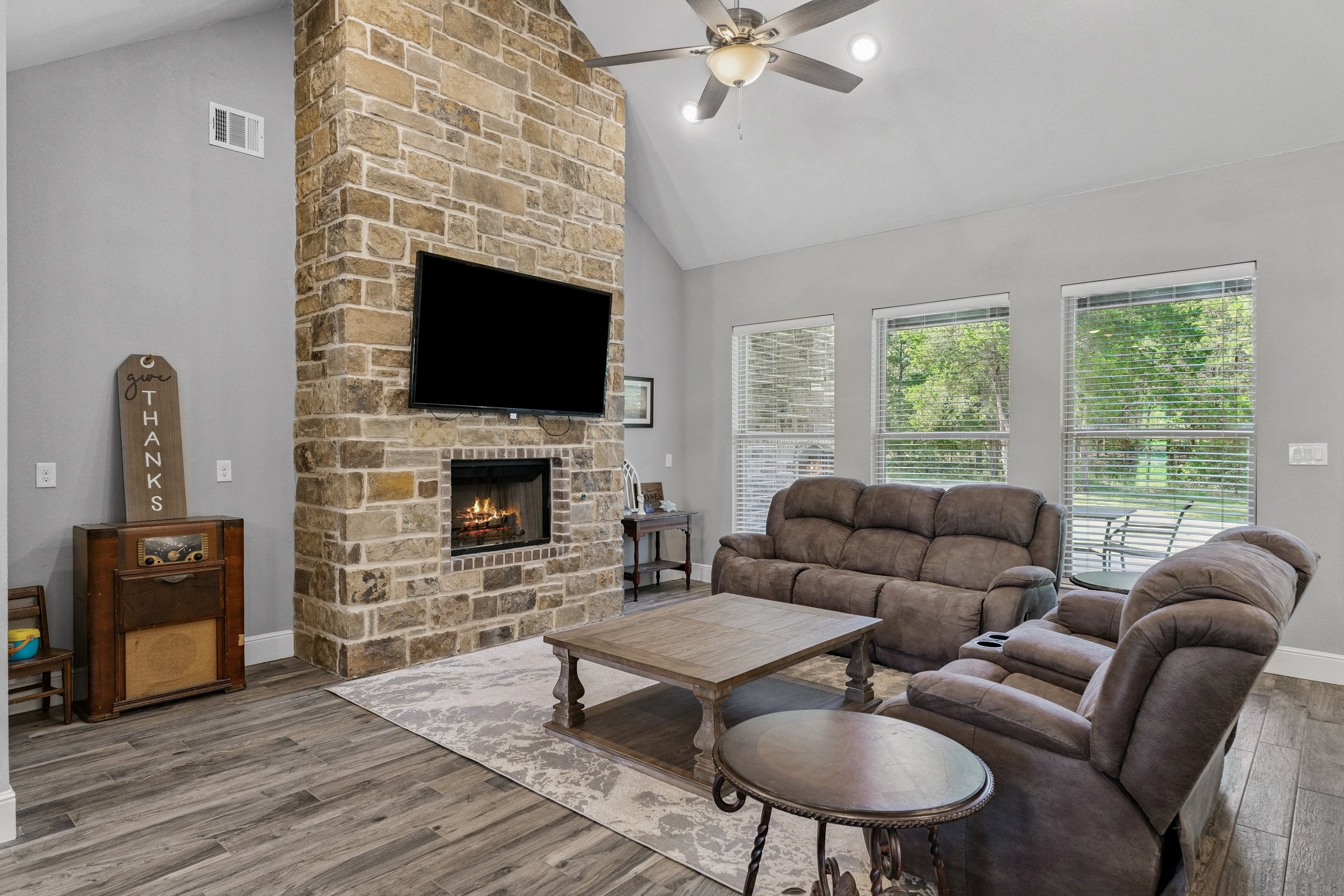 234 County Rd 2309, Mineola, TX, 75773
