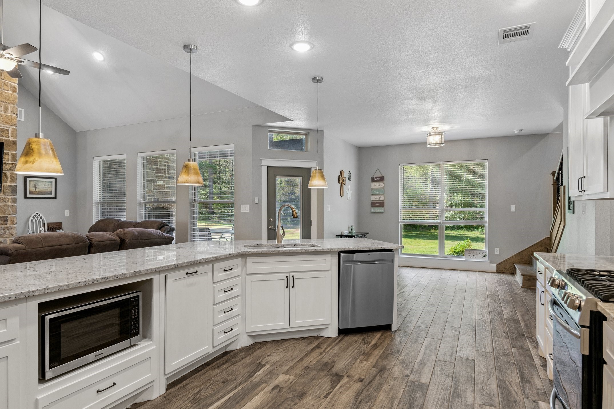 234 County Rd 2309, Mineola, TX, 75773