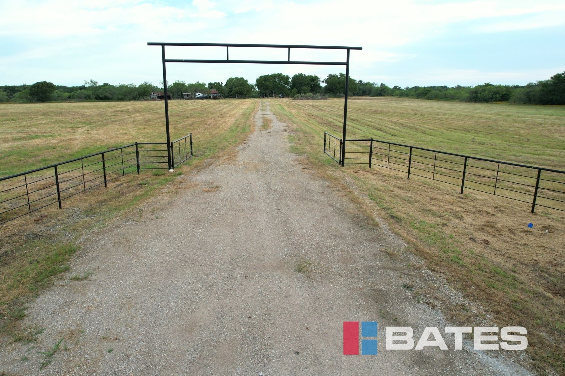 14922 NW County Road, Frost, TX, 76641