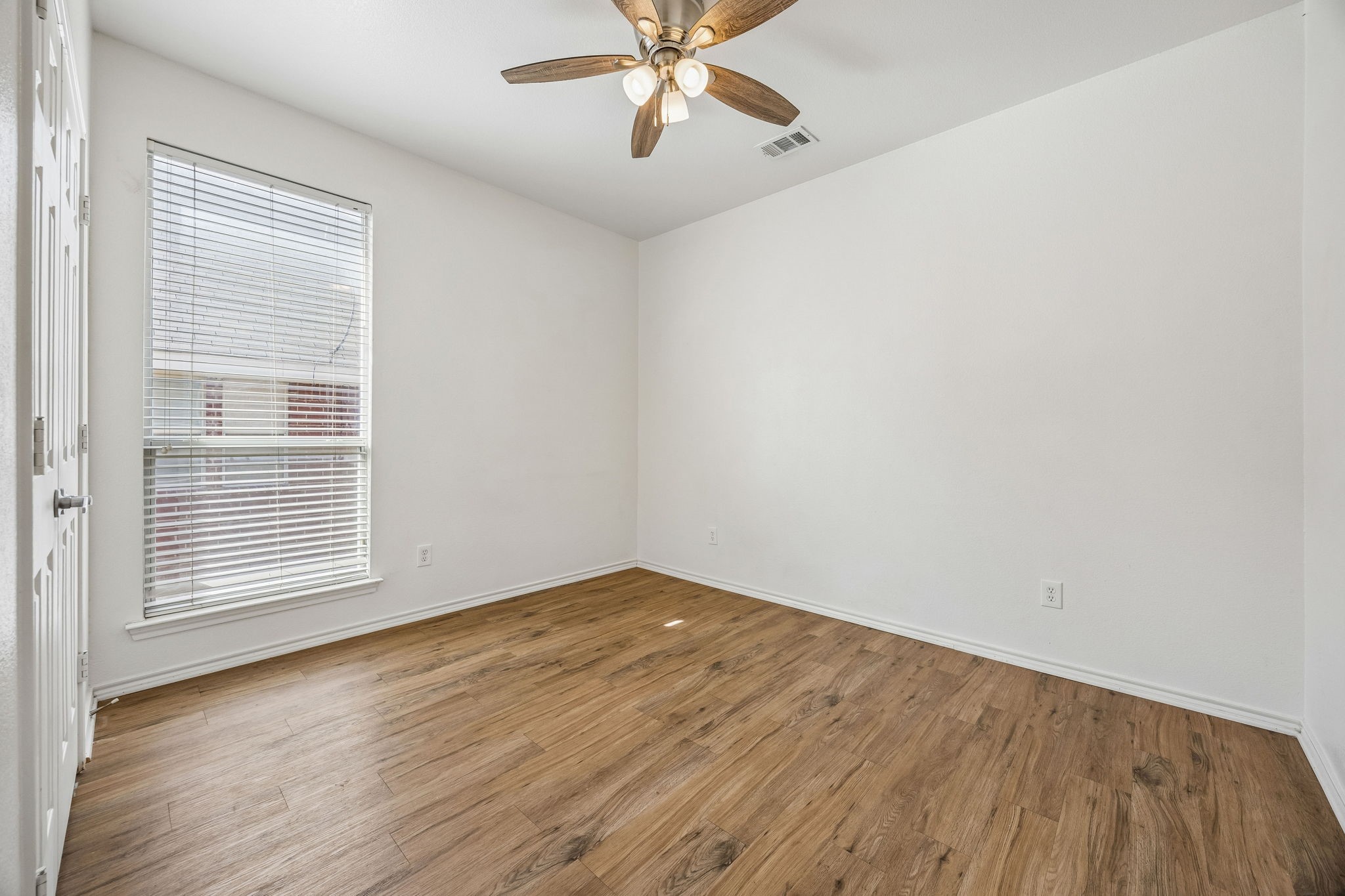 9528 Willow Branch Way, Fort Worth, TX, 76036