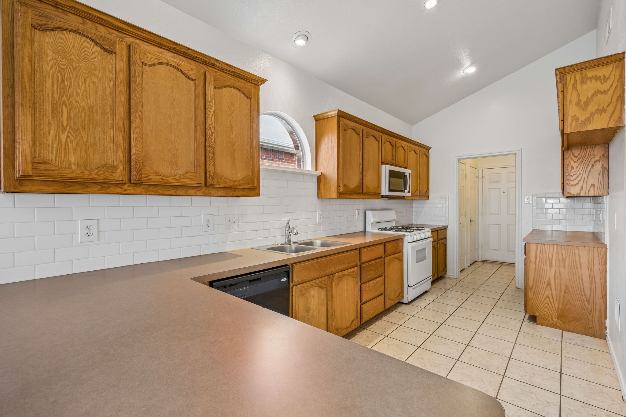 9528 Willow Branch Way, Fort Worth, TX, 76036