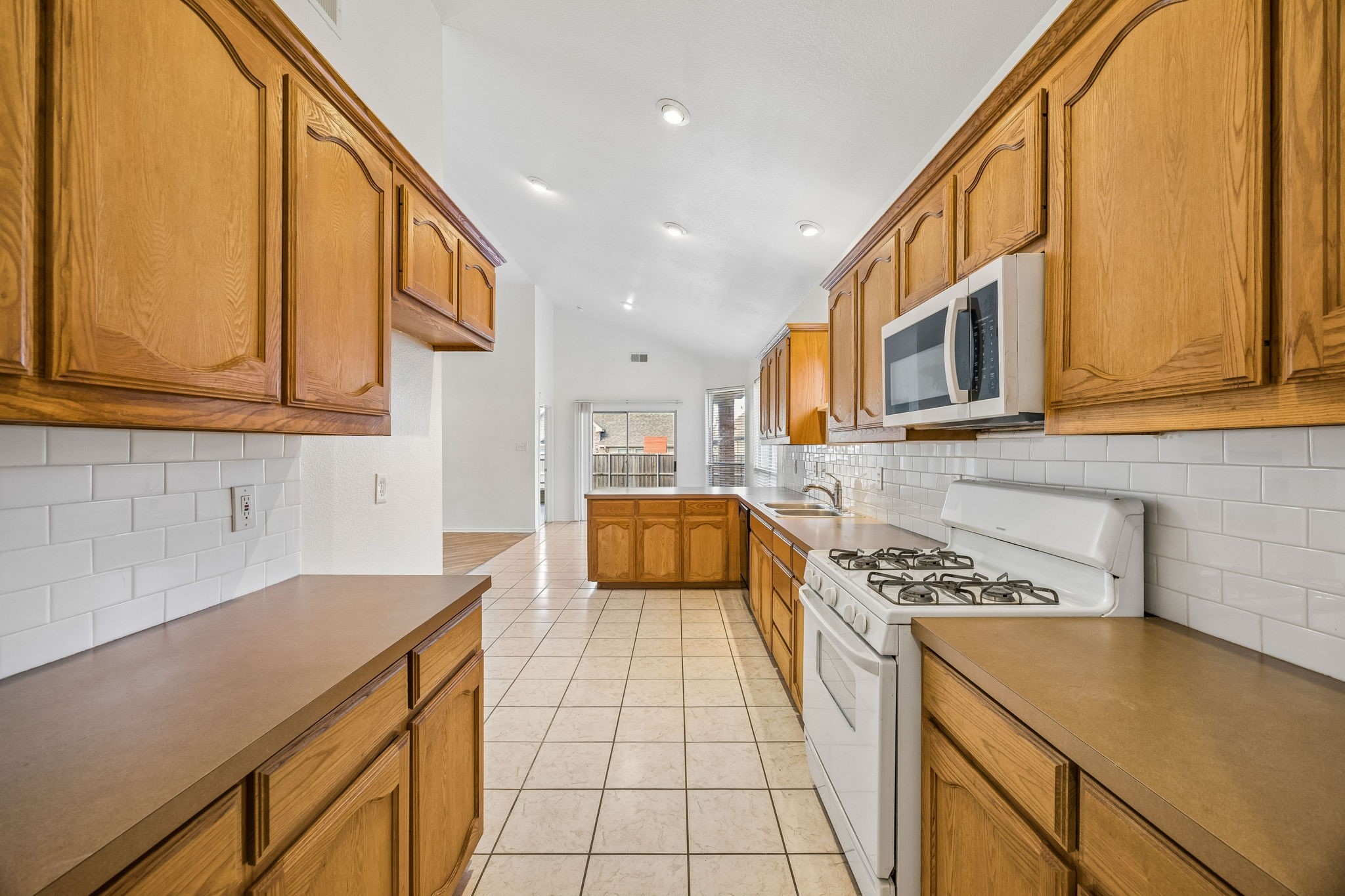 9528 Willow Branch Way, Fort Worth, TX, 76036