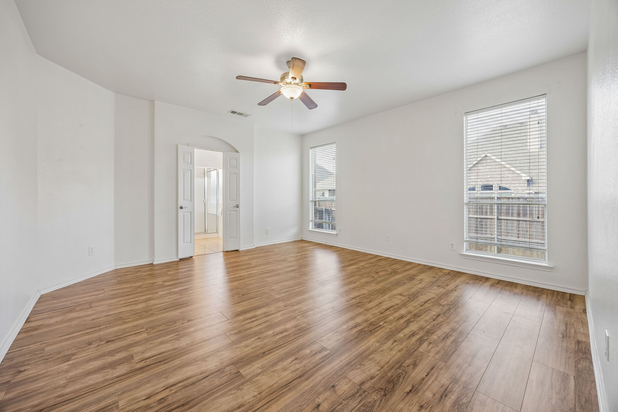 9528 Willow Branch Way, Fort Worth, TX, 76036