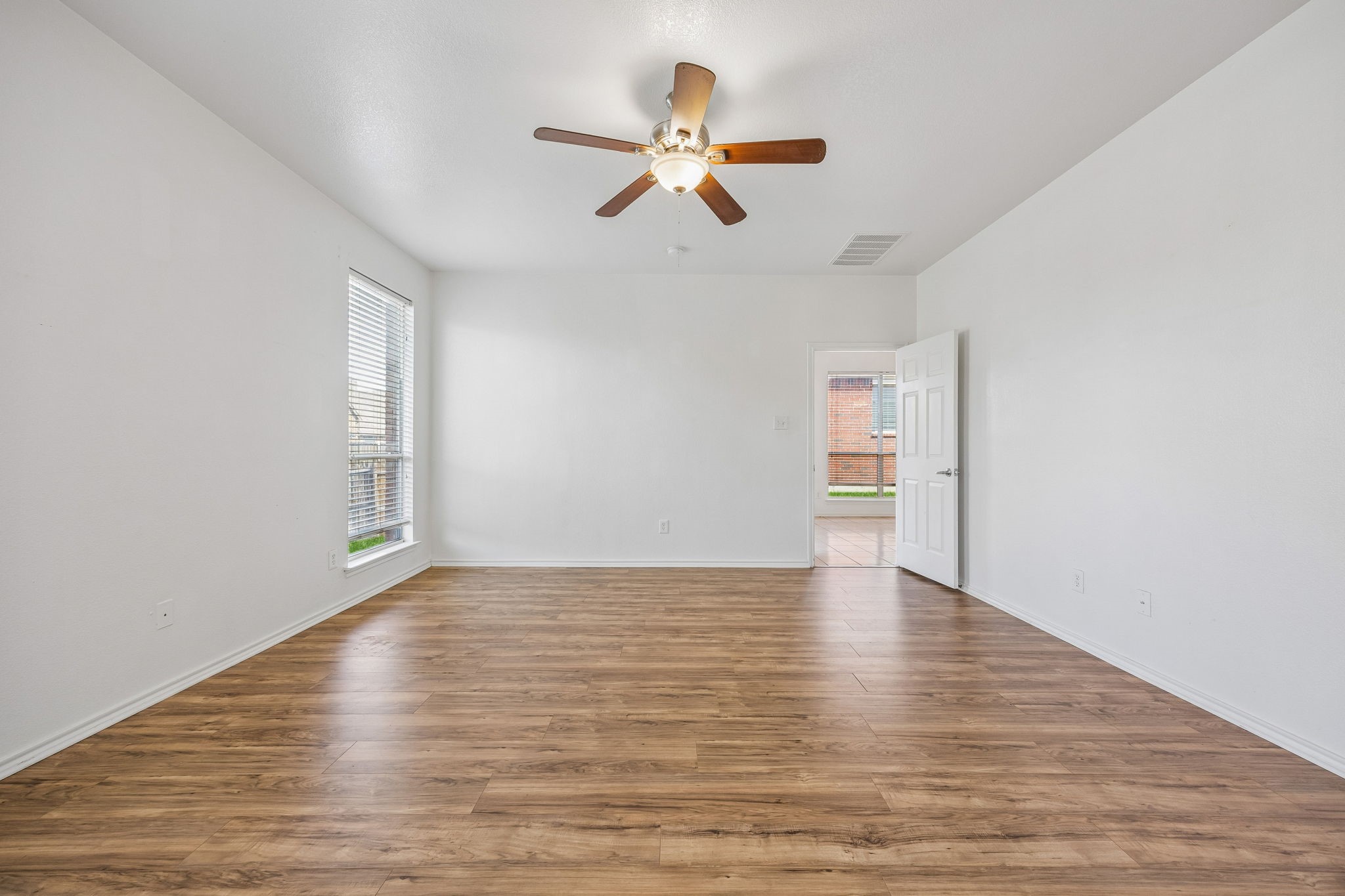 9528 Willow Branch Way, Fort Worth, TX, 76036